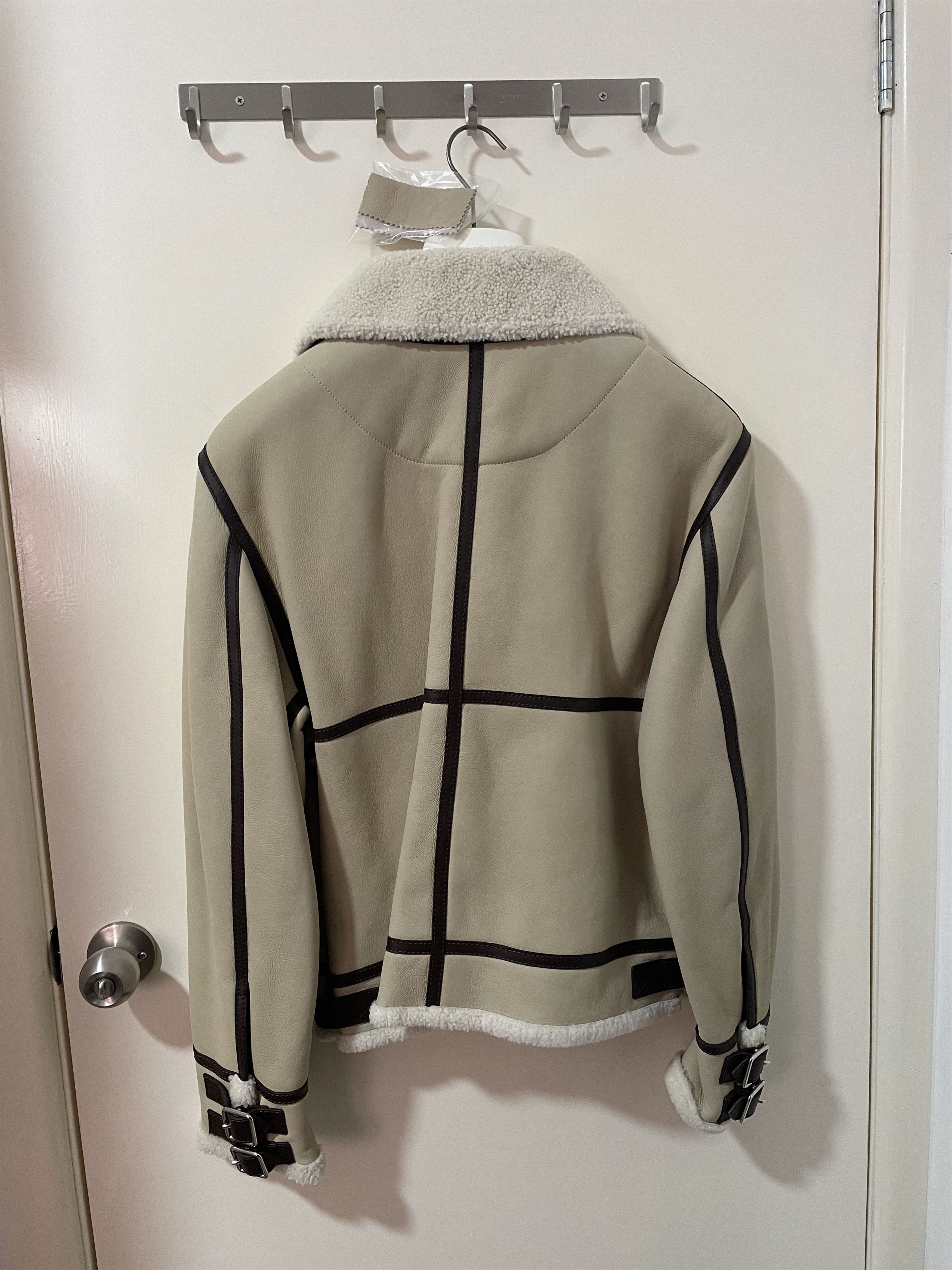 Loewe Shearling Aviator Jacket Soft White Size 50 Size US L / EU 52-54 / 3 - 5 Thumbnail