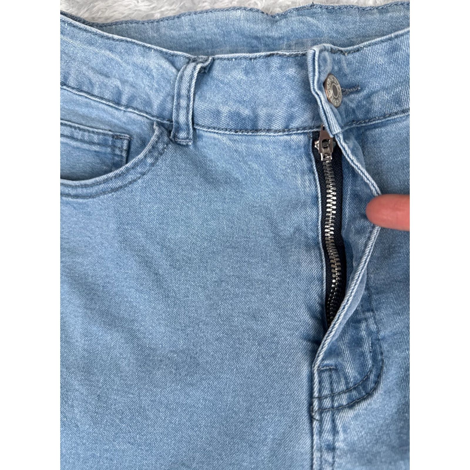 Vintage Jeans Womens 29 Blue Denim Wide Flare High Rise Light Wash Cotton Blend 29x30 Size 29" - 5 Thumbnail