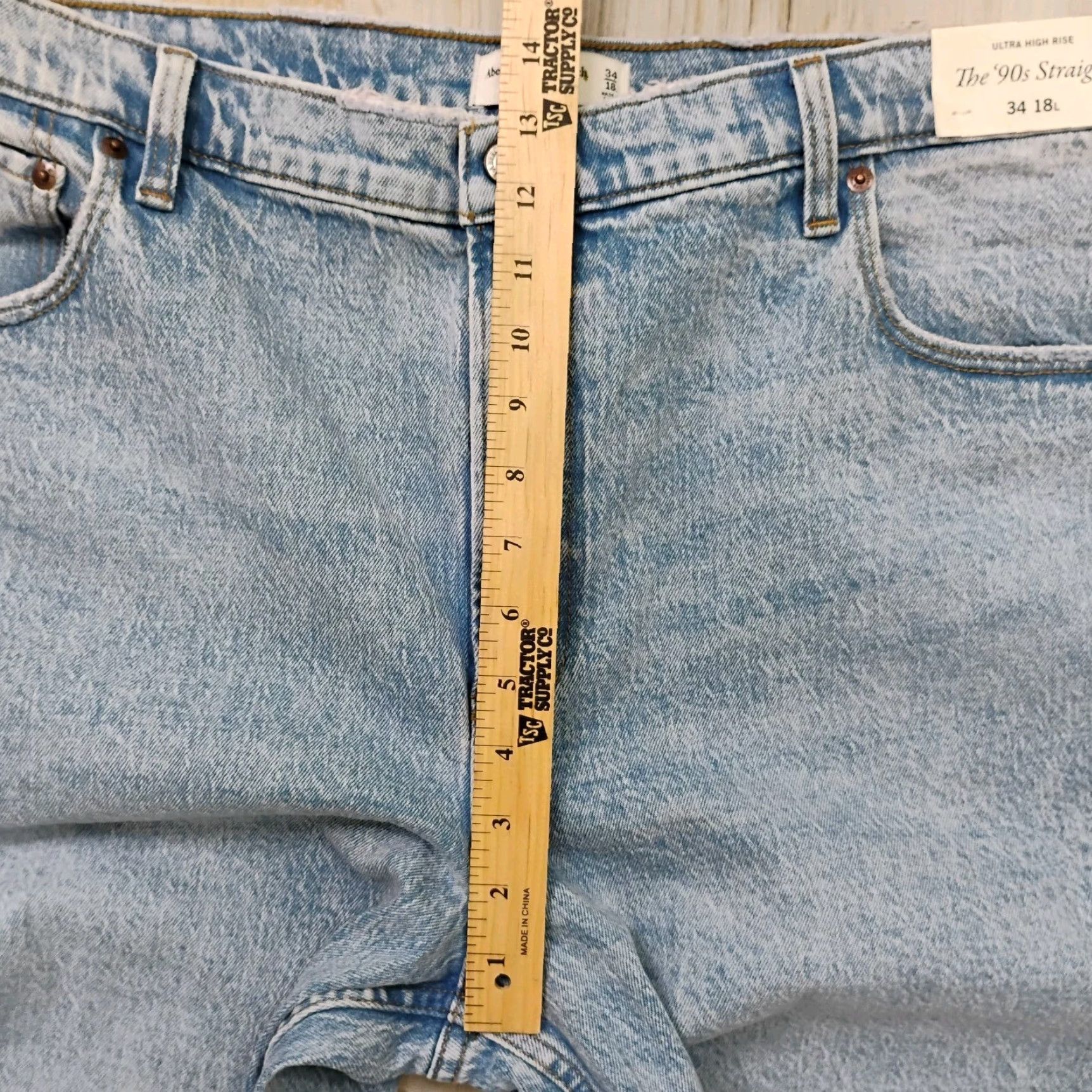 Abercrombie & Fitch The 90s Jeans Straight High Rise 40x32 Women 90s Distressed Denim Blue 40 34/18 Tag