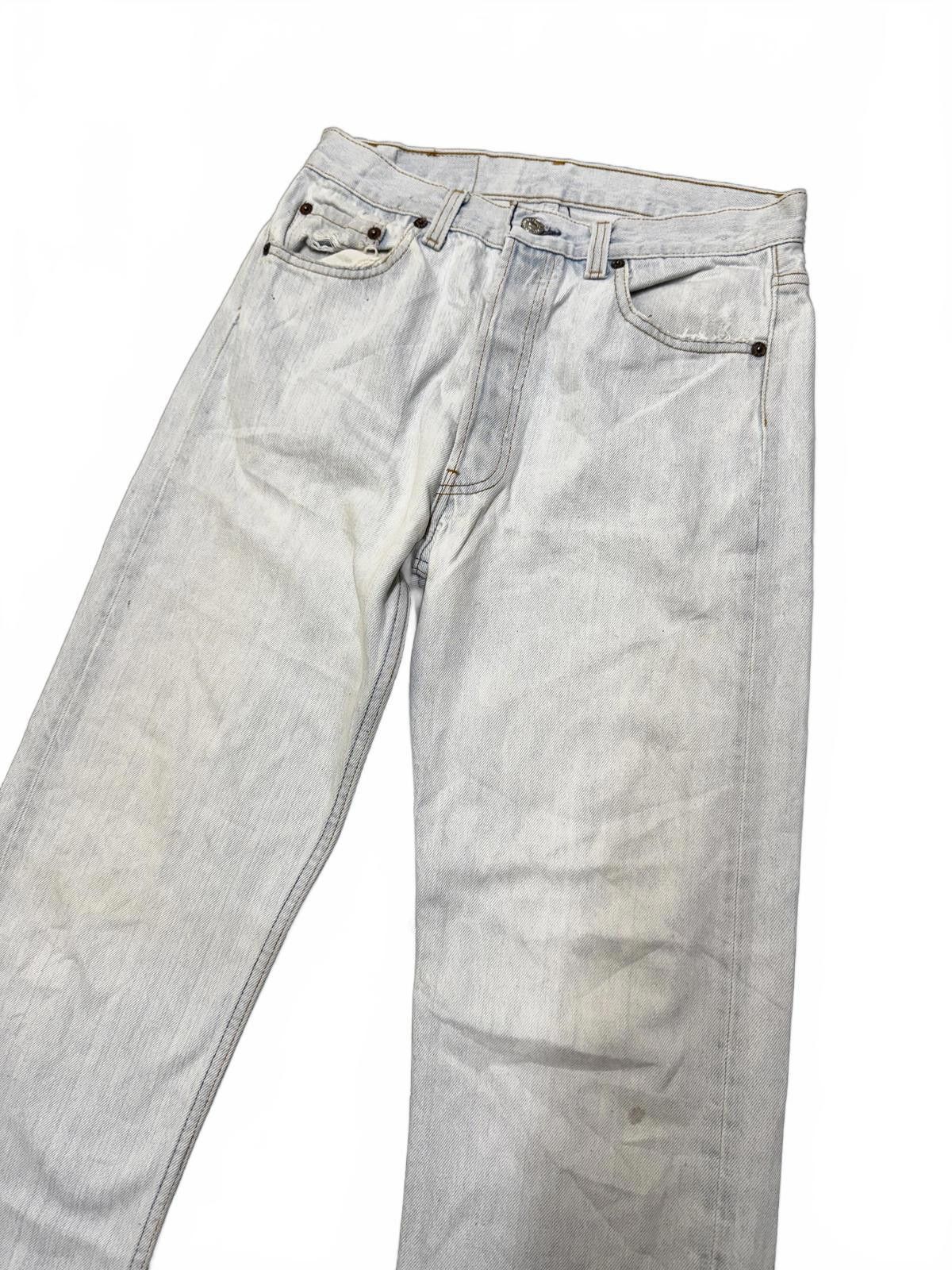 Designer Light Wash Men's Levi's Jeans Size US 31 - 4 Thumbnail