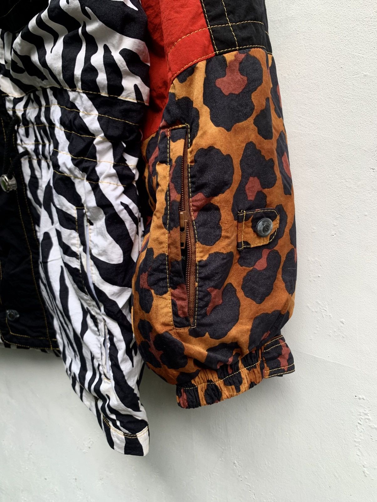 Bogner Vintage bogner wb leopard winter ski jacket Size US L / EU 52-54 / 3 - 5 Thumbnail
