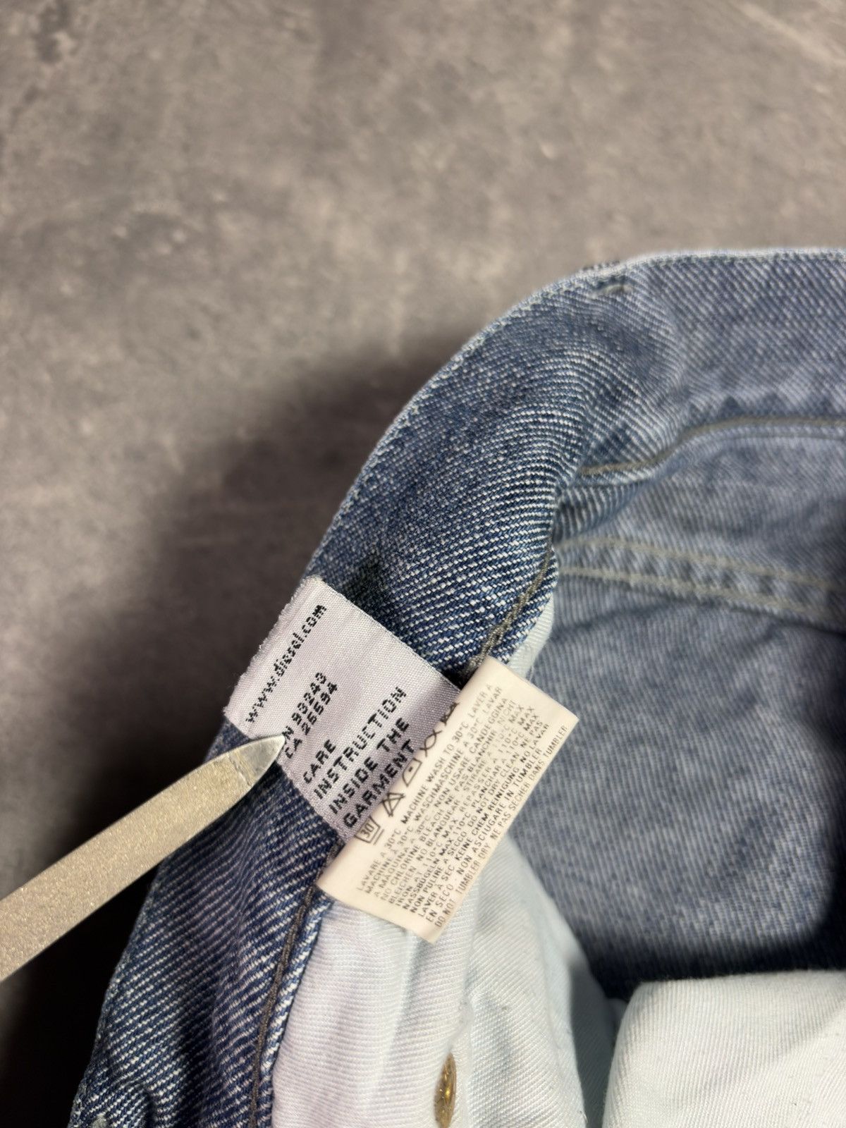 Diesel Diesel Recut Long Straight Denim Jeans 32 33 Indigo Rare Size US 32 / EU 48 - 9 Thumbnail