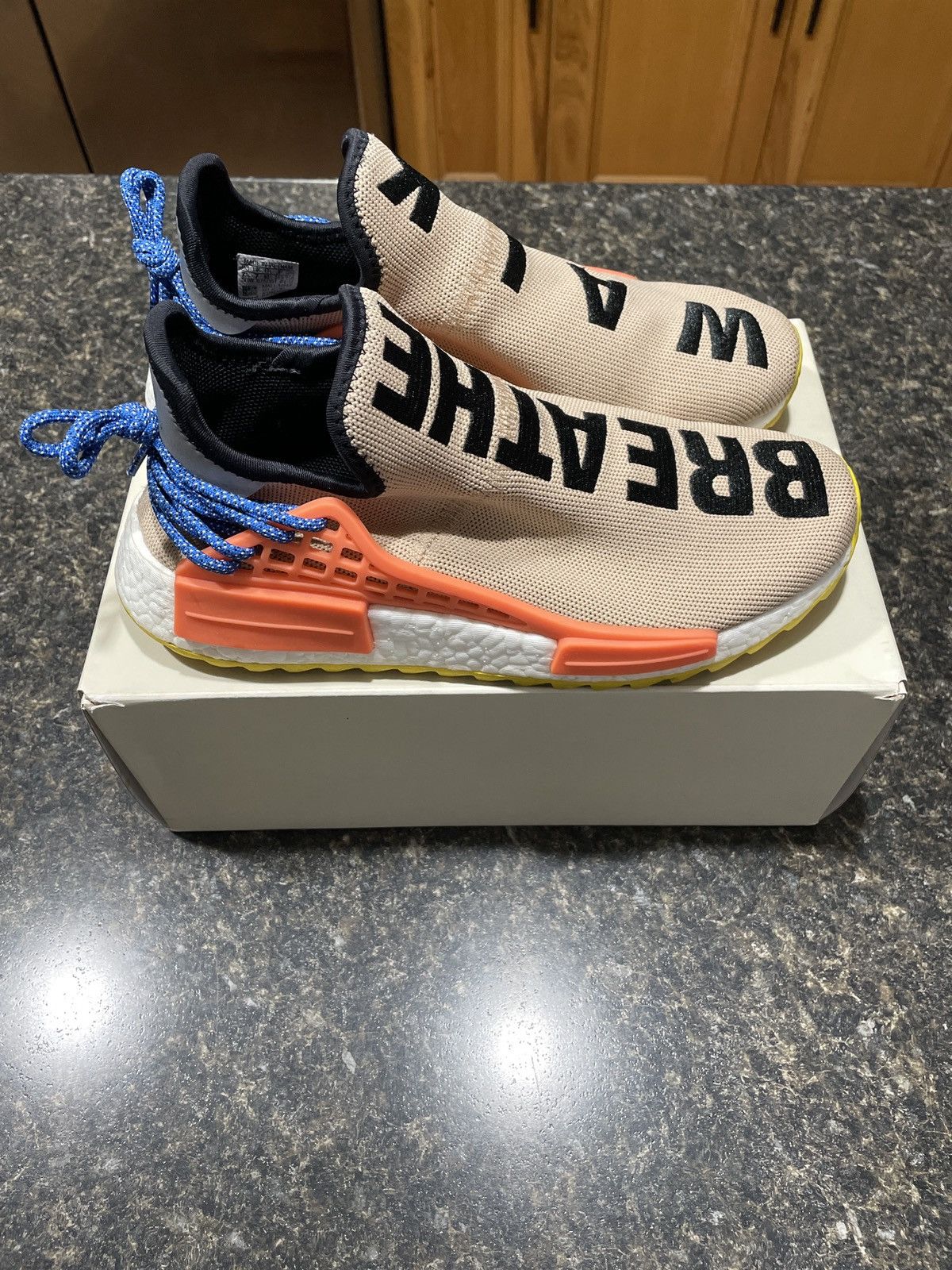Adidas Adidas x Pharrell Williams NMD Size US 7.5 / EU 40-41 - 2 Thumbnail