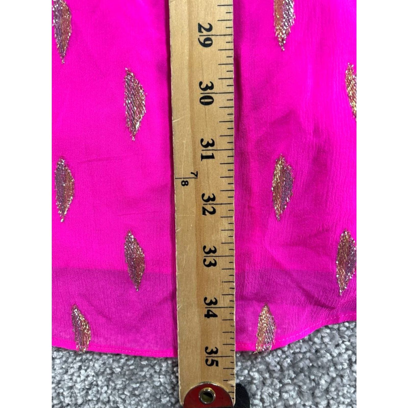 Lilly Pulitzer Lilly Pulitzer Shalynn Caftan Silk Dress Womens 2 Purple Diamond Metallic Clip Kaftan Short Sleeve V-Neck Pullover Dress Casual 2 Womens Size XS / US 0-2 / IT 36-38 - 7 Thumbnail