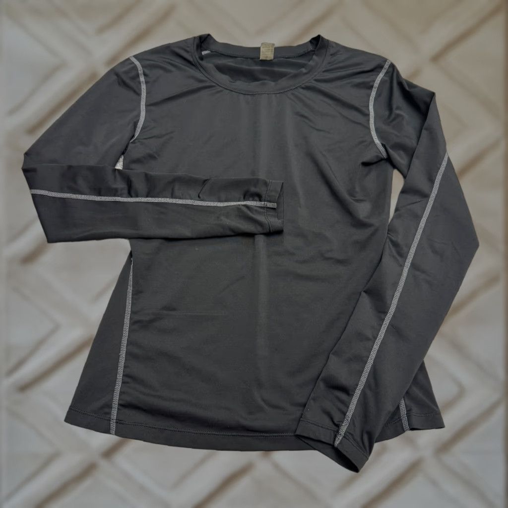 Vintage Unbranded Performance Long Sleeve Athletic Shirt Womens Sz S Black Crewneck Run Size S / US 4 / IT 40 - 1 Thumbnail