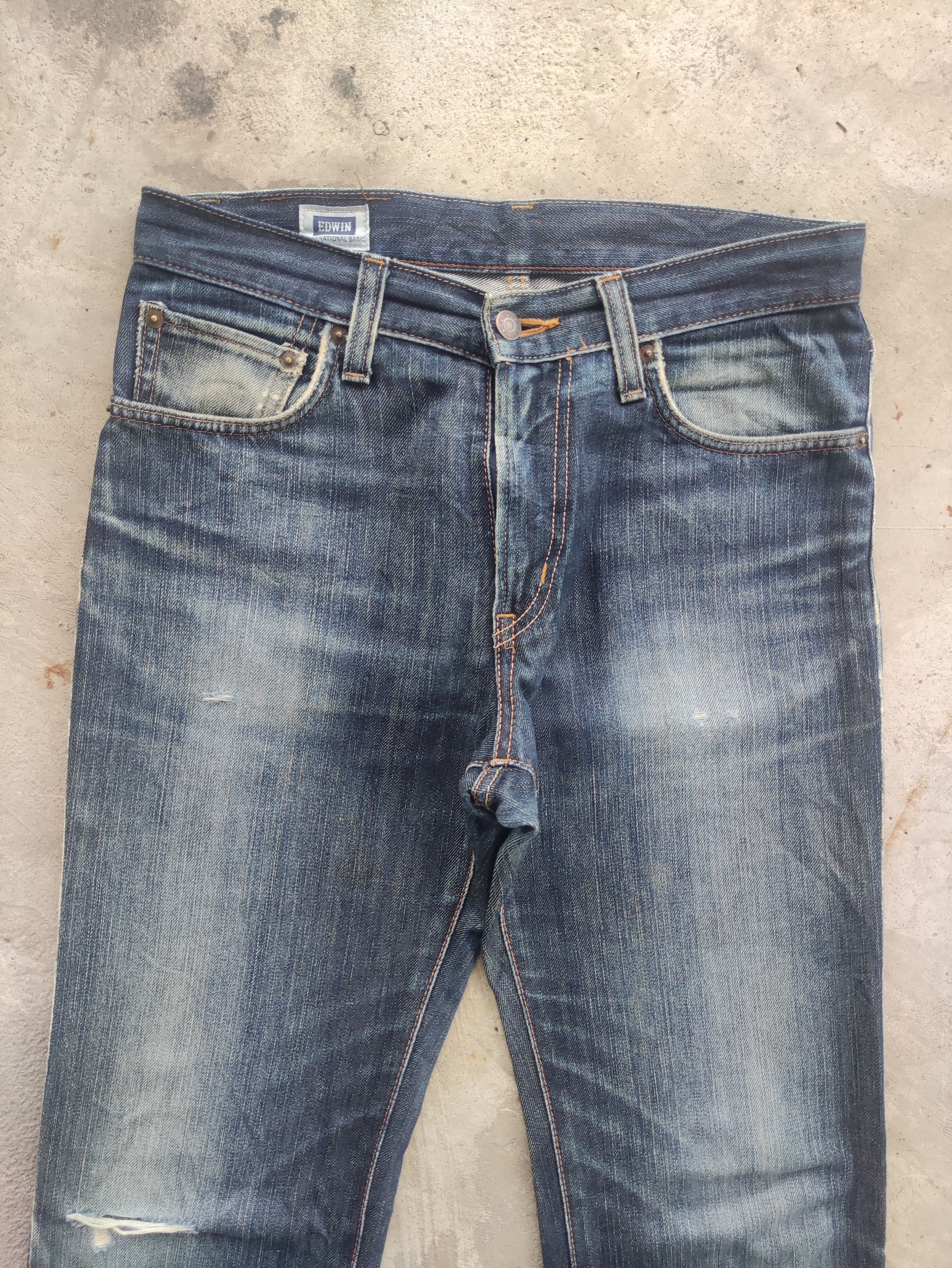 Edwin Vintage Edwin 403 Japan Jean Distressed Faded Denim Size US 32 / EU 48 - 3 Thumbnail