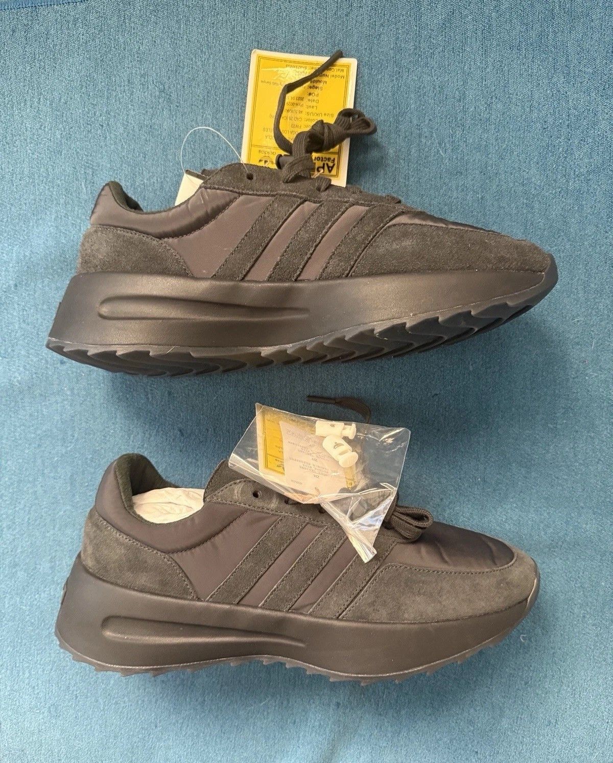 Adidas × Fear of God FOGA Los Angeles UNRELEASED Sample Sneaker Carbon NWB Size 9 Size US 9 / EU 42 - 1 Thumbnail