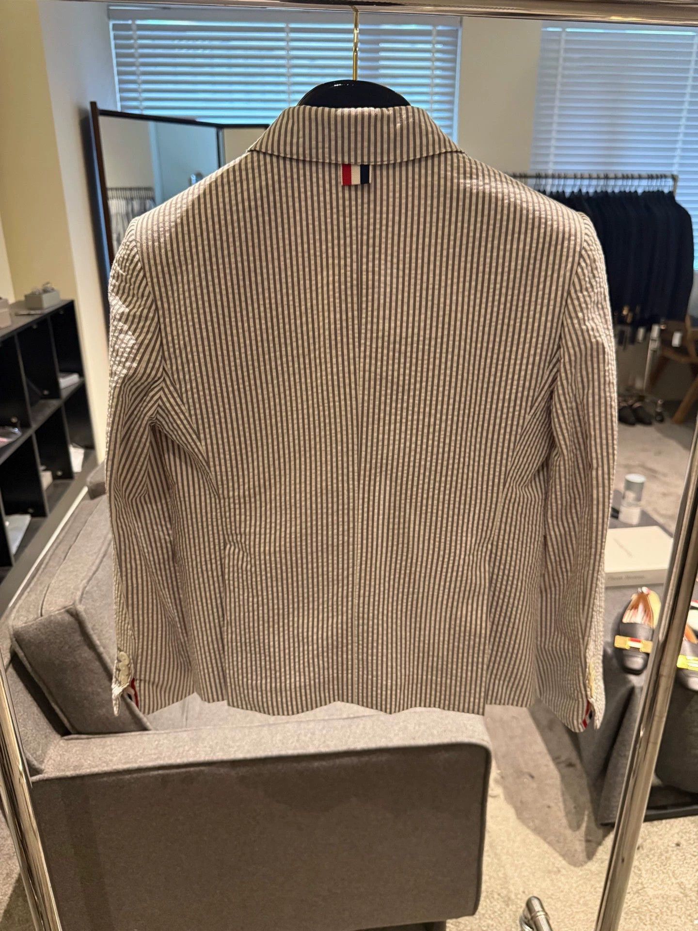 Thom Browne Thom Browne Women's Classic Seersucker Short Blazer 38 Size XS / US 0-2 / IT 36-38 - 3 Thumbnail