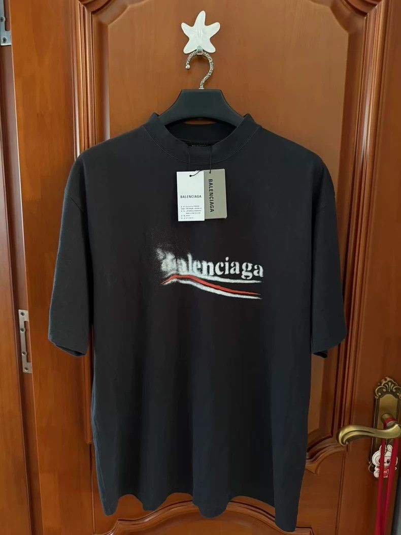 Balenciaga Balenciaga Burned Fuzzy Cola Short Sleeve Size US M / EU 48-50 / 2 - 1 Thumbnail