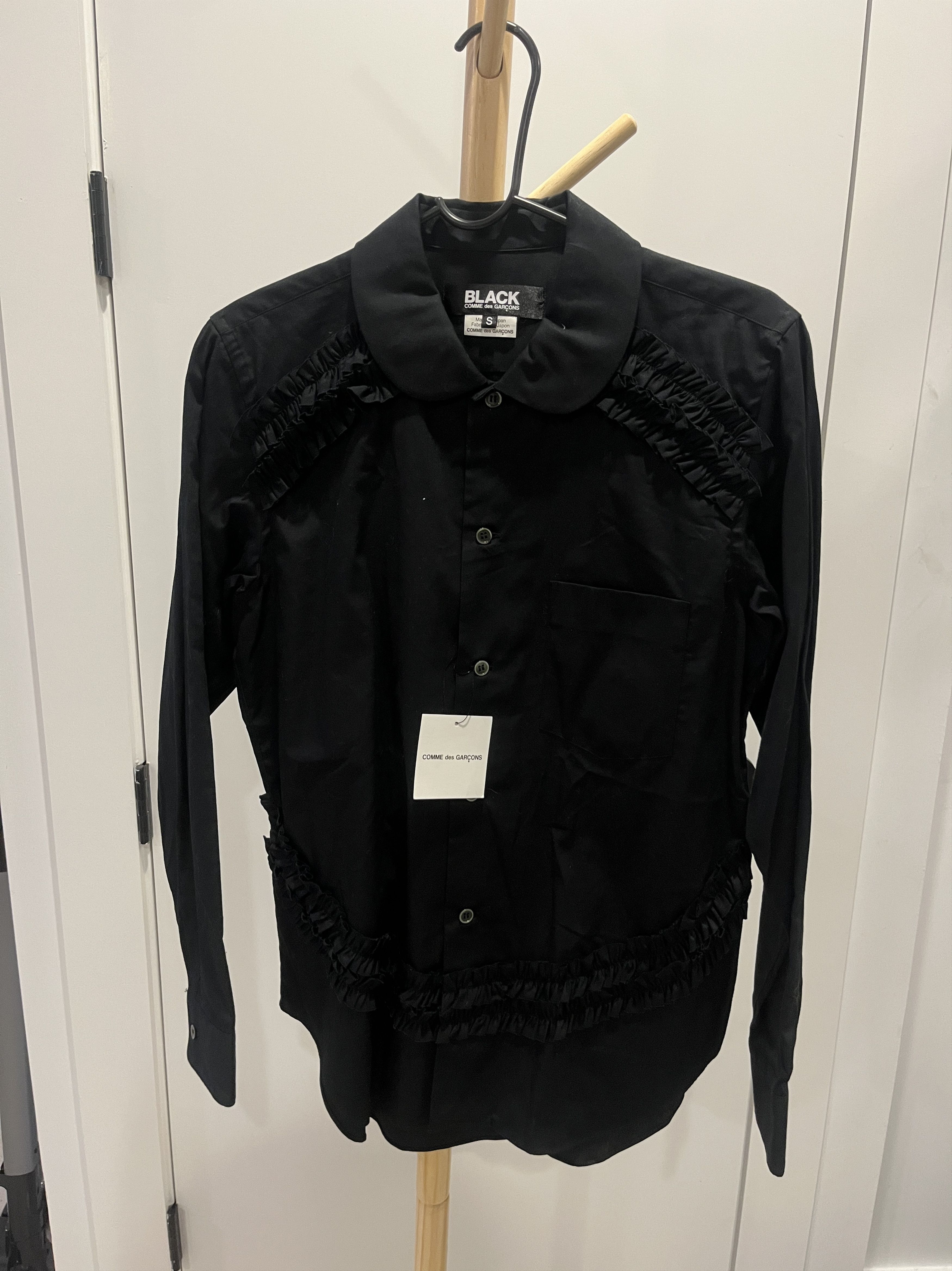 Comme des Garcons Black Commes des Garcones 'Black' Ruffled cotton button up Size S / US 4 / IT 40 - 1 Thumbnail