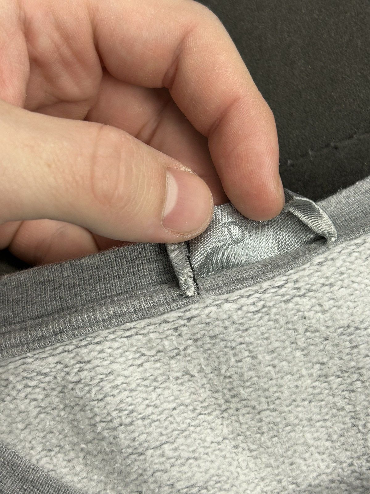 Dior Dior Homme Grey Bee Sweatshirt – Size 48 Size US M / EU 48-50 / 2 - 10 Thumbnail