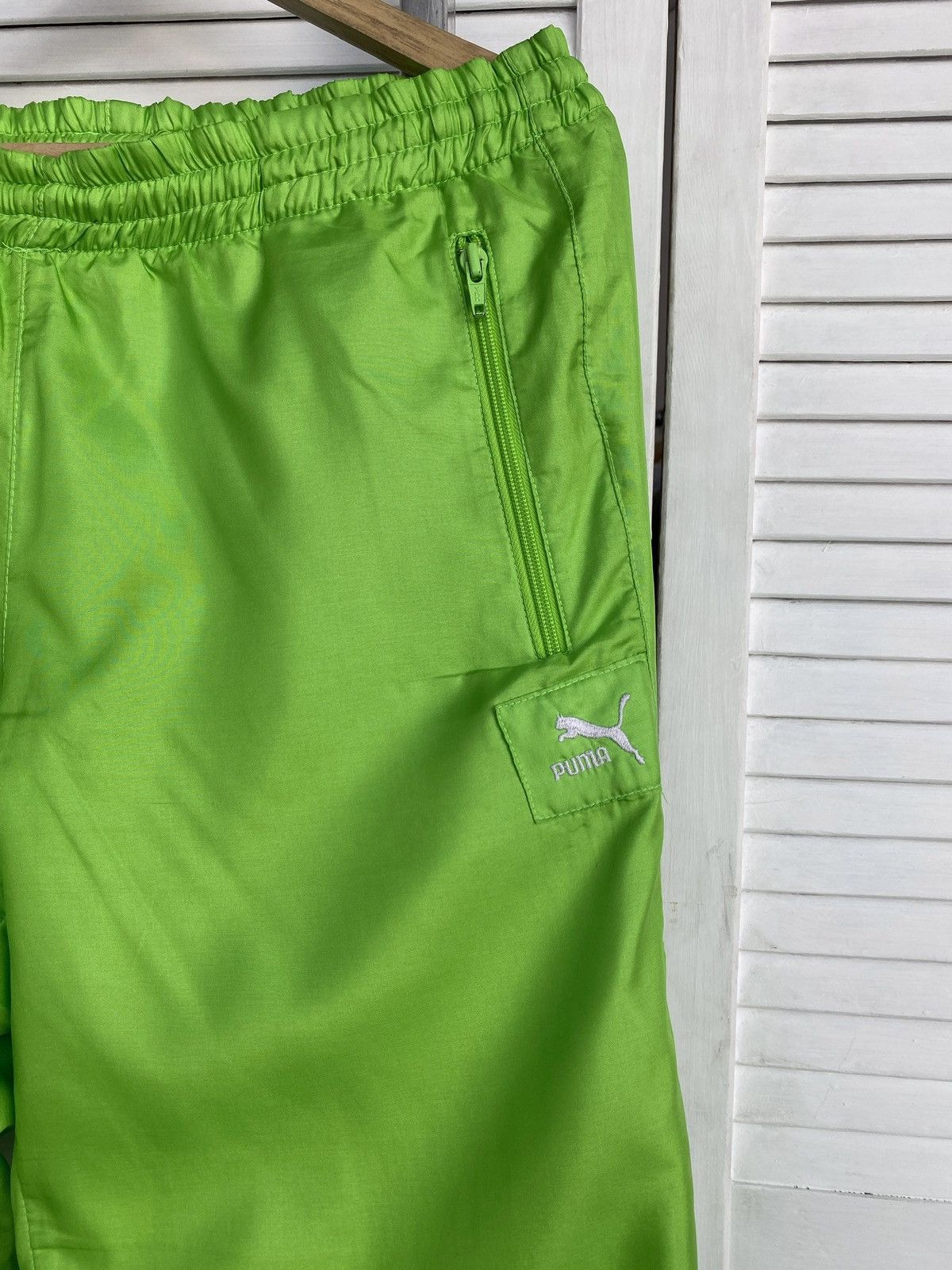 Puma × Vintage Vintage 90s Puma Track Retro Pants in Neon Green Y2K Joggers Size US 32 / EU 48 - 5 Thumbnail