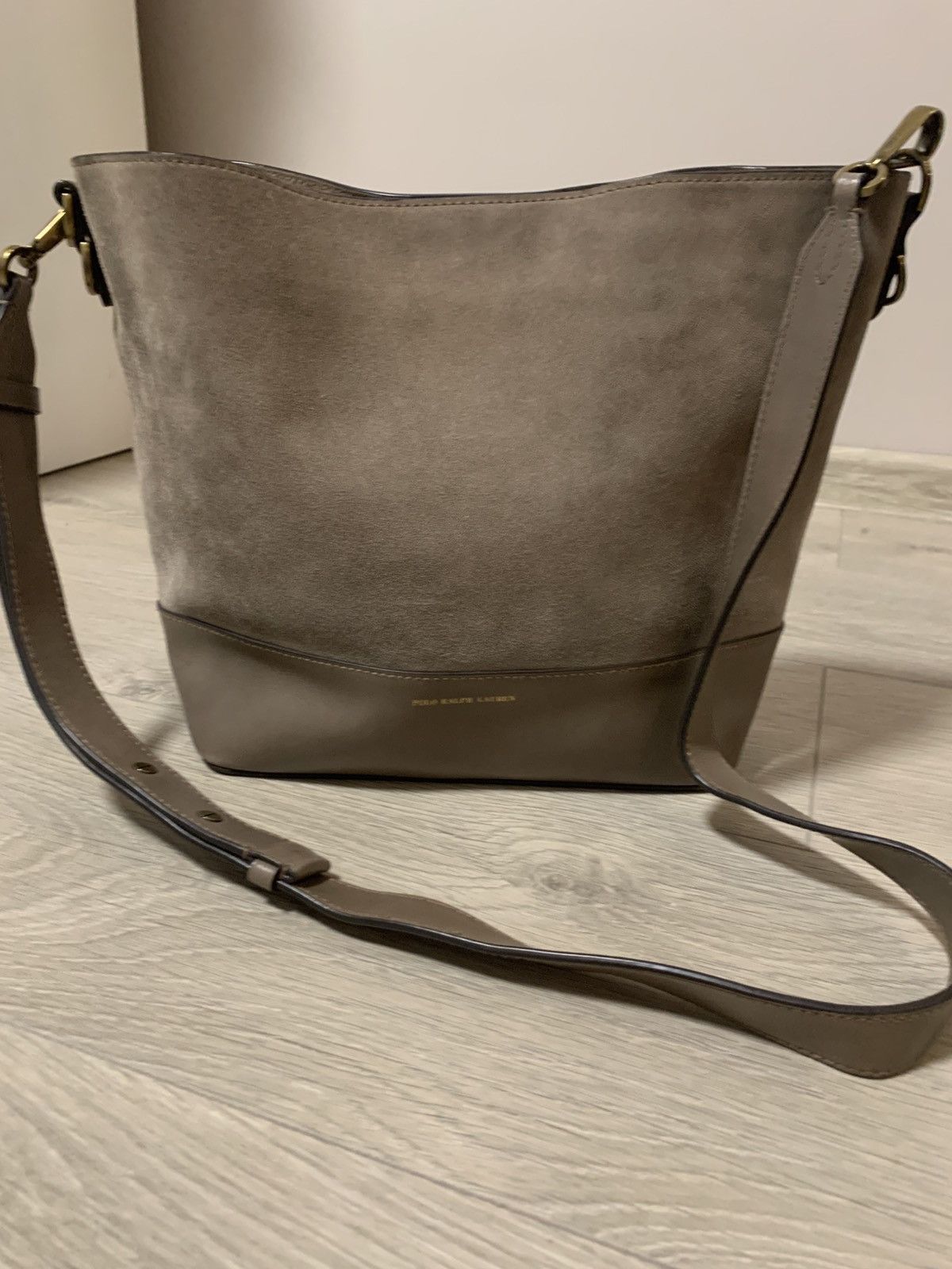 Polo Ralph Lauren Polo Ralph Lauren Tote Handbag Beige in Taupe Suede Size ONE SIZE - 14 Thumbnail