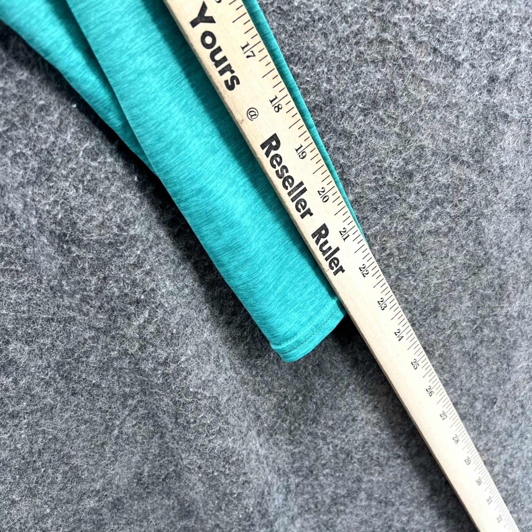 Patagonia VINTAGE Patagonia Shirt Women XS Teal Blue Long Sleeve Crew Neck Solid All Seasons Spring Summer Winter Womens XS Blue Patagonia Shirt Size XS / US 0-2 / IT 36-38 - 4 Thumbnail