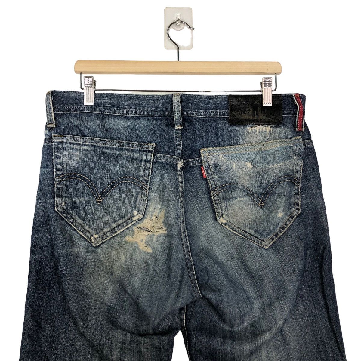 Levi's 🔥90’s Rare Distressed Denim Jeans Levi’s Kanye Design Size US 34 / EU 50 - 9 Thumbnail