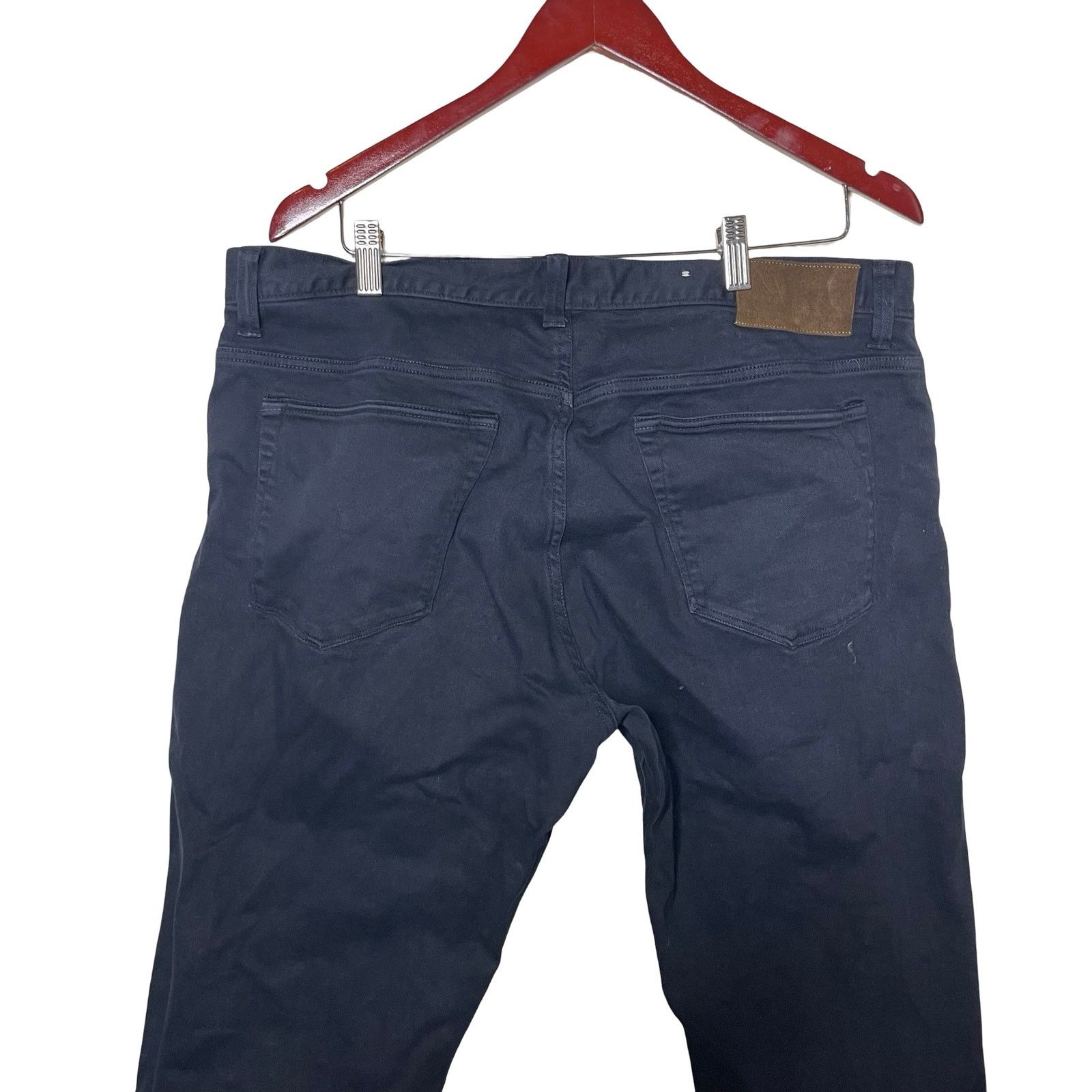 Todd Snyder Todd Snyder slim fit navy blue chino pants 36x29 Size US 36 / EU 52 - 3 Thumbnail
