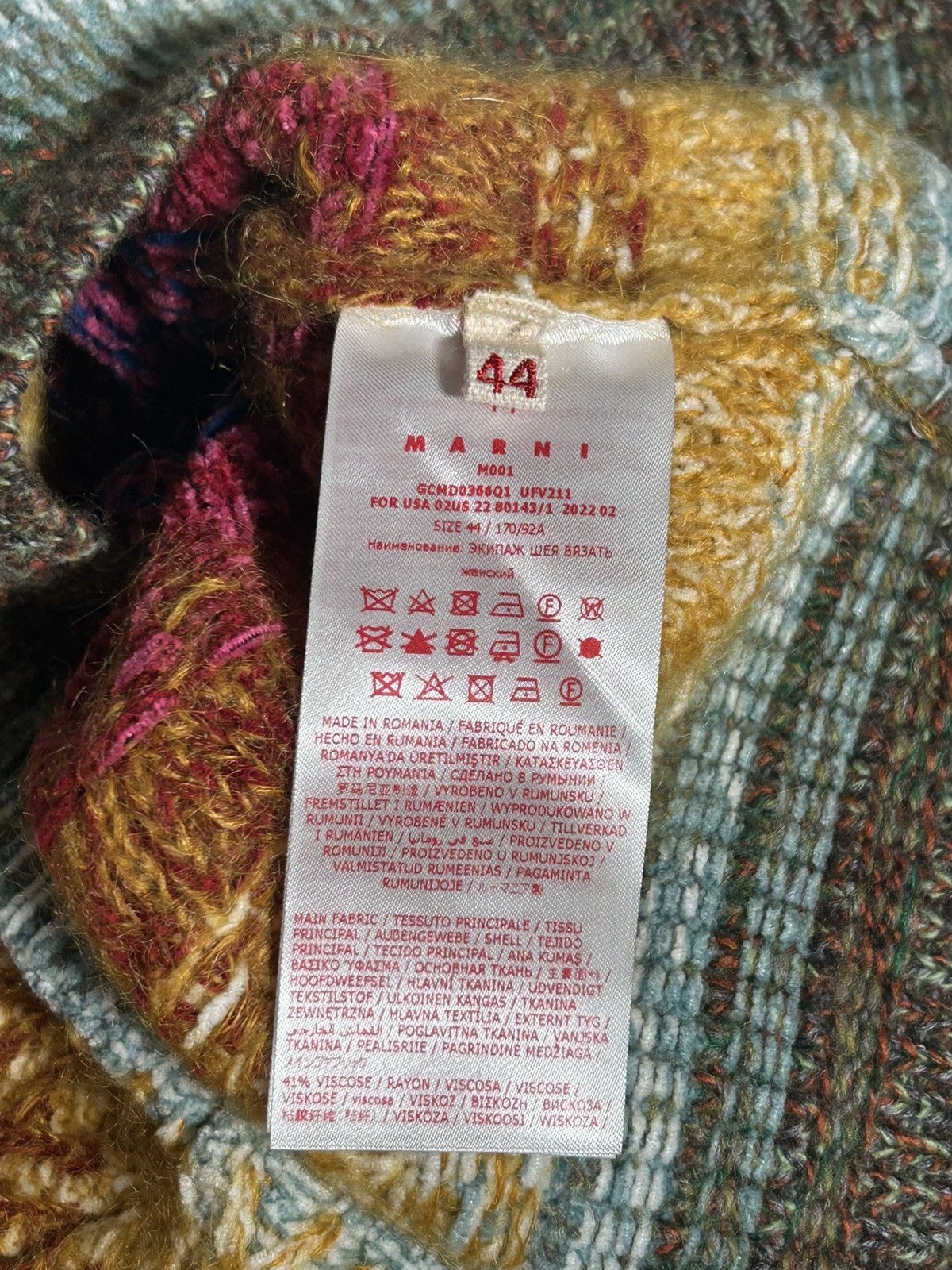 FW22 Rainbow Multi Fuzzy Knit