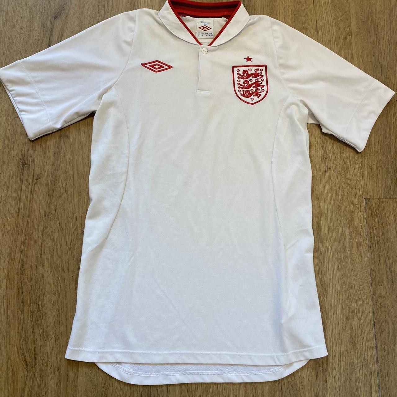 Umbro England 2012-13 home football shirt #football #soccer Euro Size US S / EU 44-46 / 1 - 1 Thumbnail