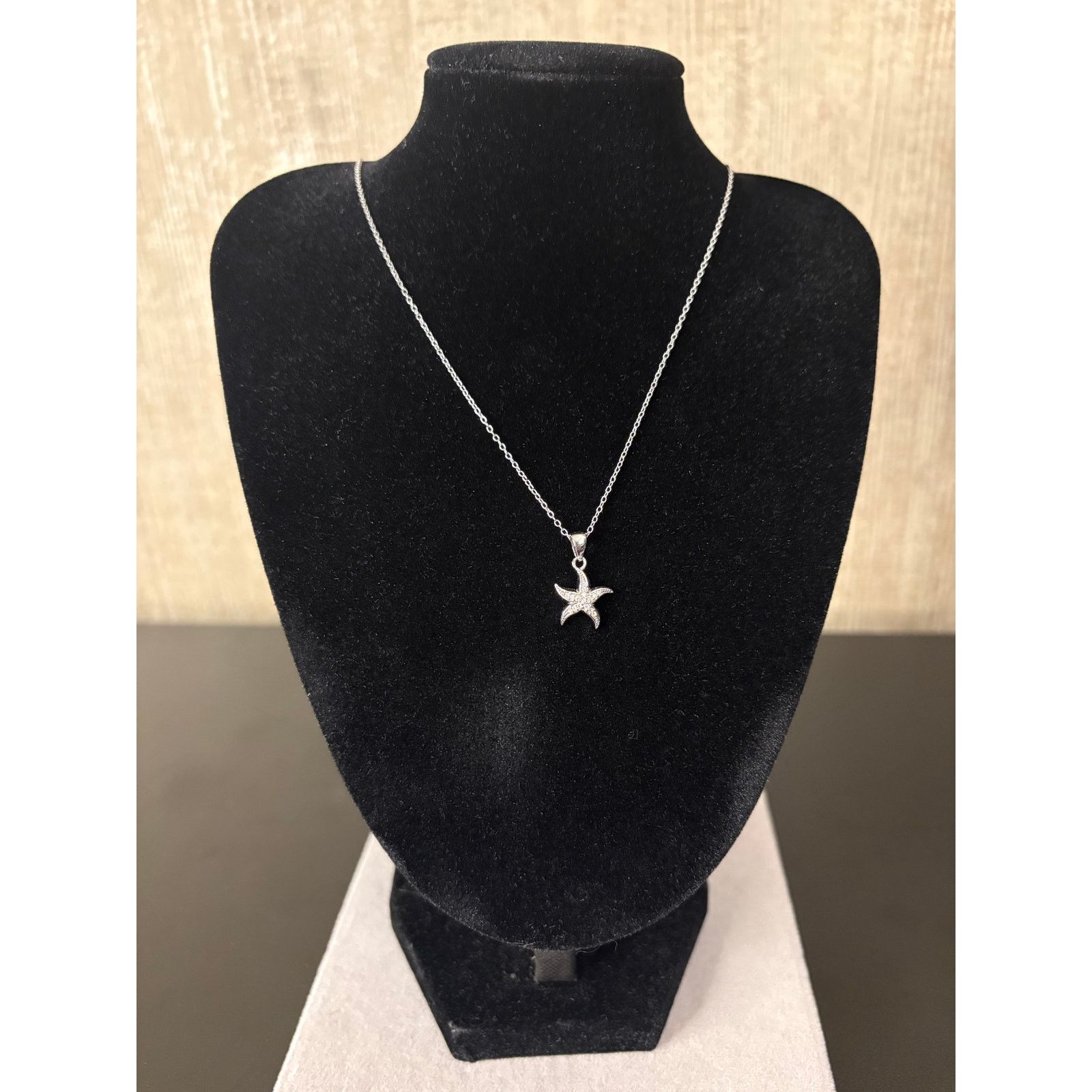 Jewelry Starfish necklace women’s in 925 Silver, 1ct of moissanite! Size ONE SIZE - 5 Thumbnail