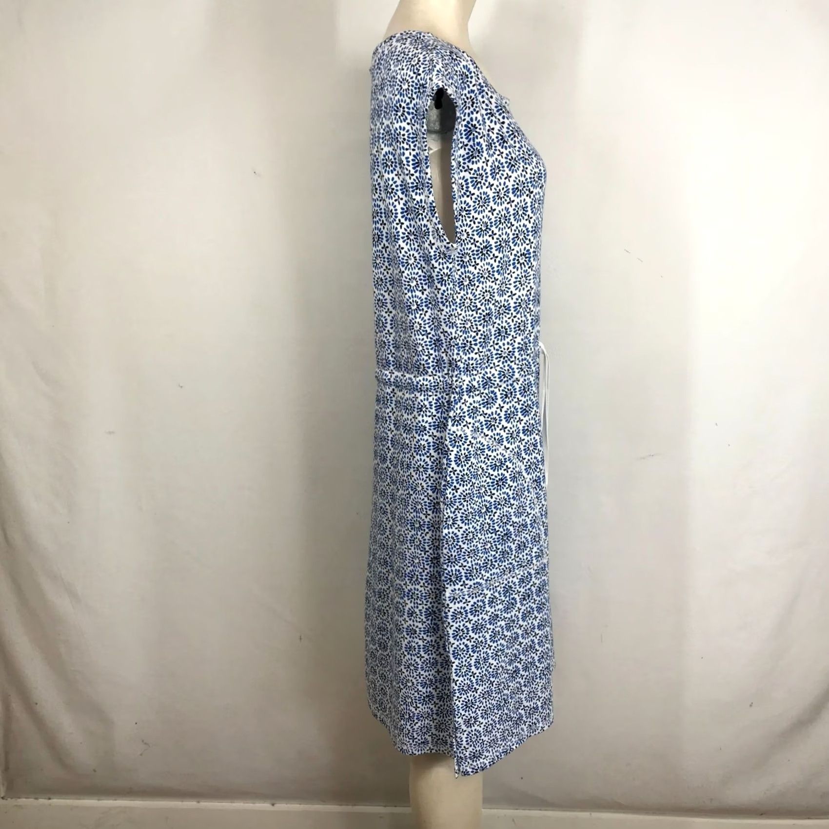 Talbots TALBOTS T BY TALBOTS DRESS WOMEN'S MEDIUM BLUE WHITE SHORT SLEEVE DRAWSTRING WAIST Size 32" / US 10 / IT 46 - 4 Thumbnail