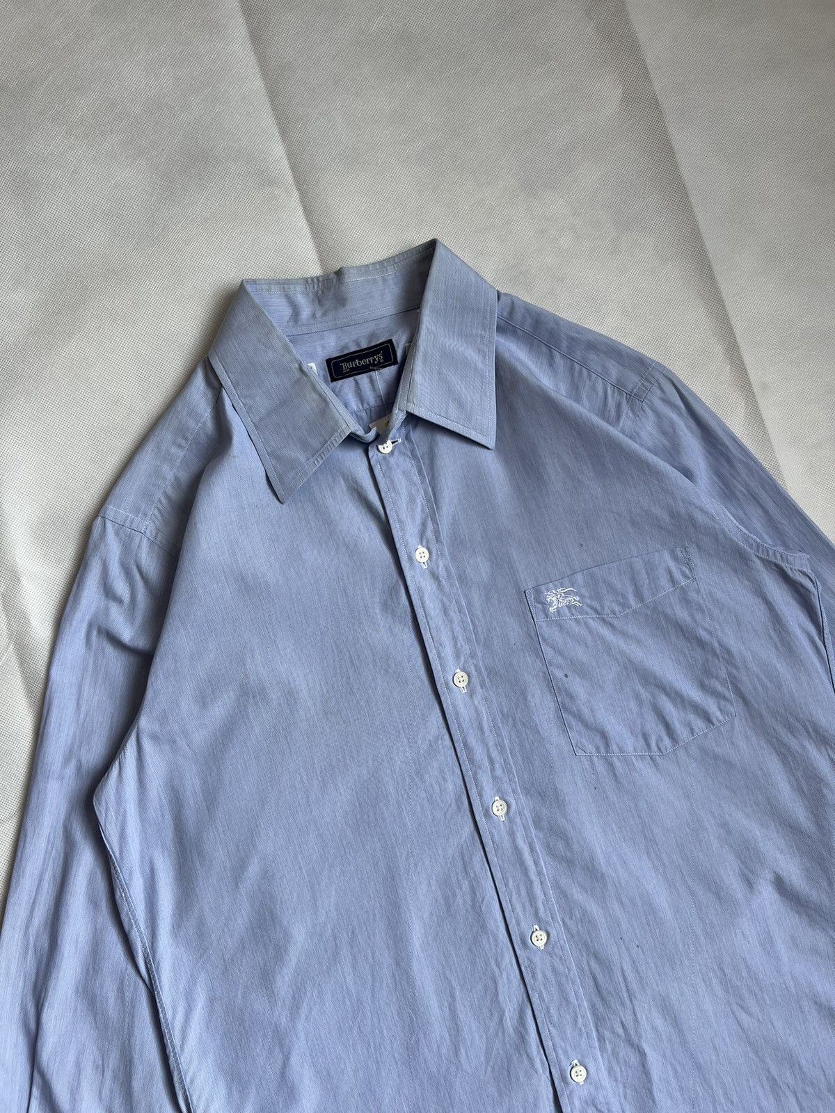 Burberry Burberrys Plain Button Up Dress Shirt Size US M / EU 48-50 / 2 - 3 Thumbnail
