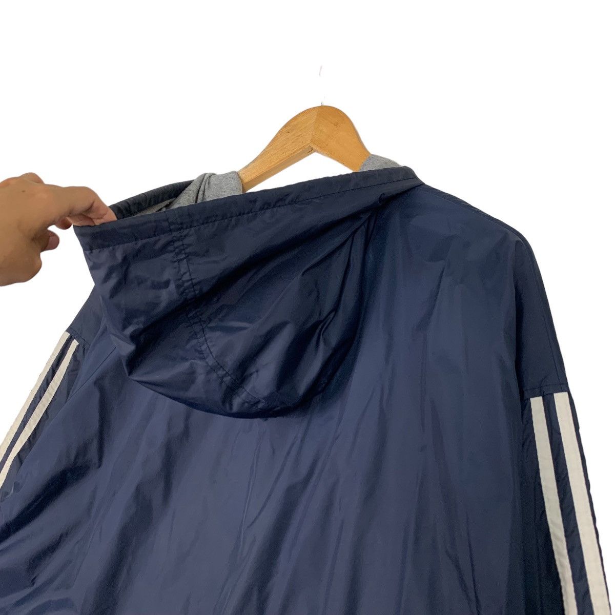 Adidas 90's ADIDAS Windbreaker Jacket #0936-C42 Size US L / EU 52-54 / 3 - 8 Thumbnail