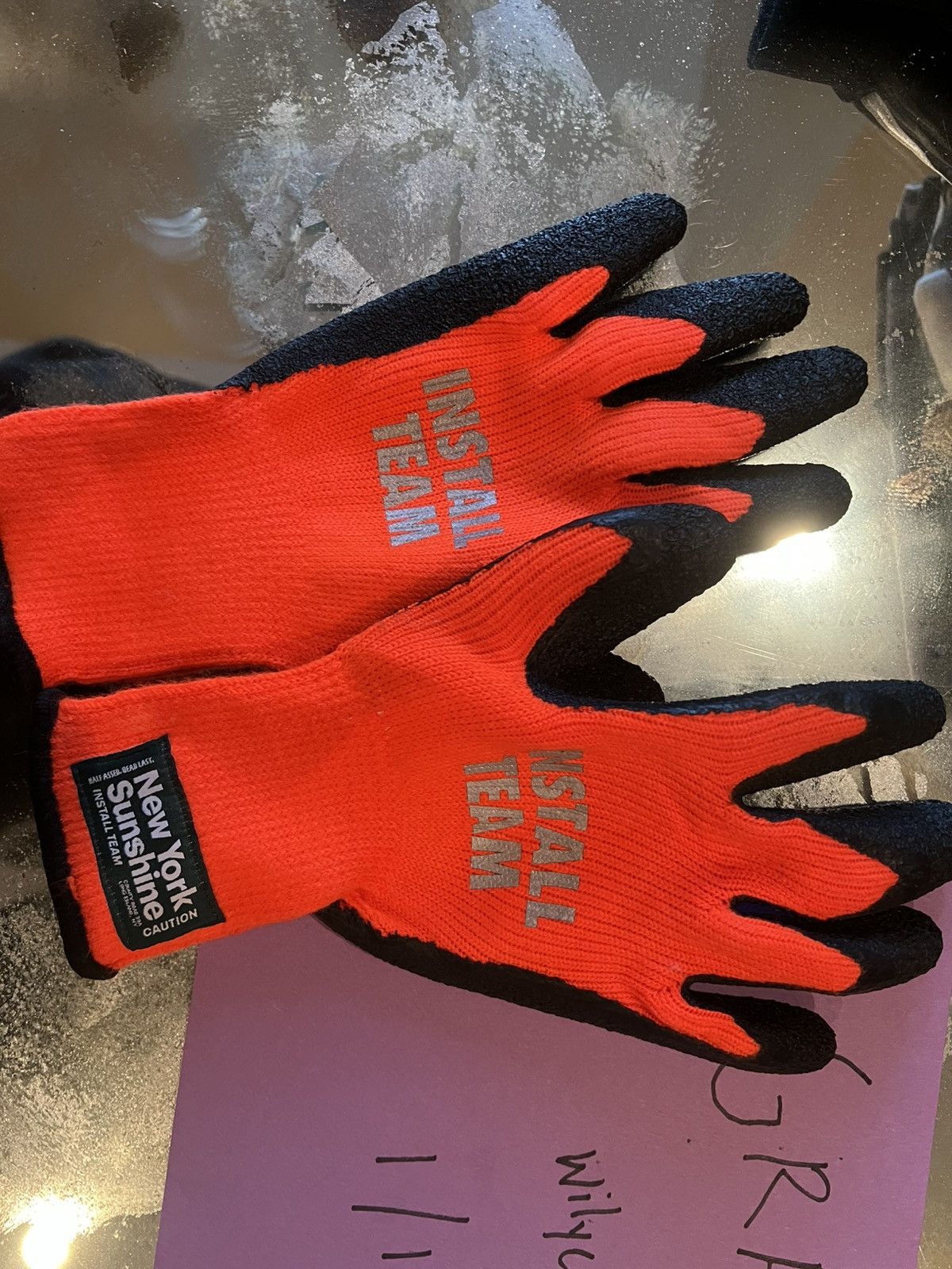 New York Sunshine New York Sunshine Install Team Thermal Insulated Work Gloves Size ONE SIZE - 2 Thumbnail