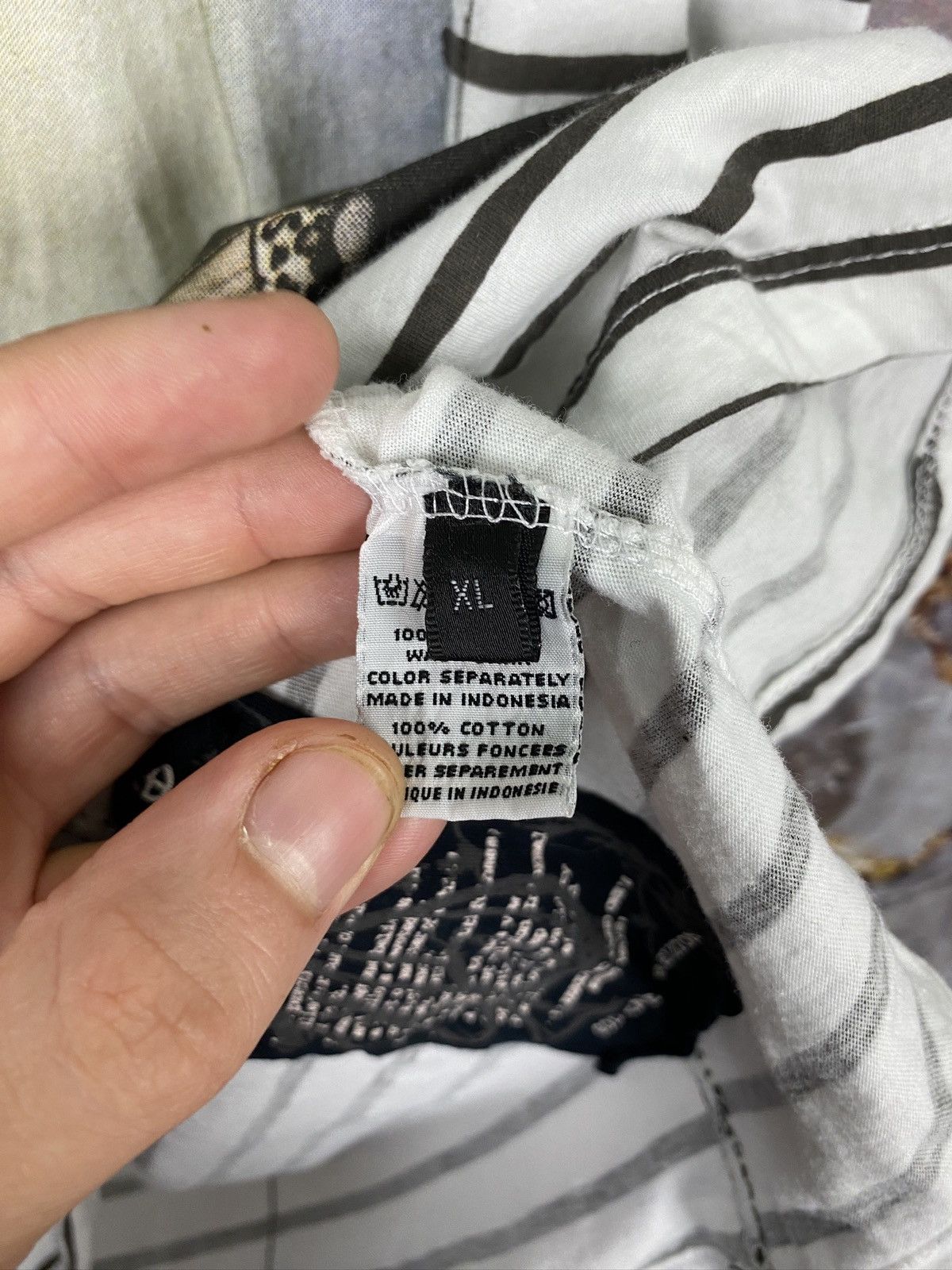 True Religion Men’s Religion Secrets Lies Streetwear T-Shirt Size XL Size US XL / EU 56 / 4 - 7 Thumbnail