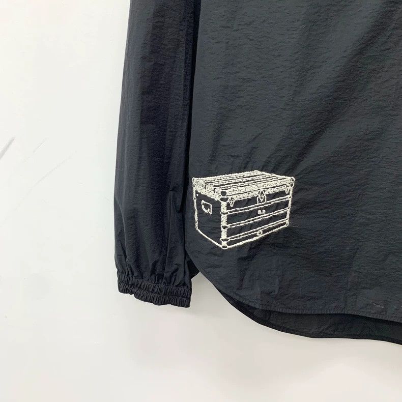 Louis Vuitton Louis Vuitton 23 long sleeve shirt with black hot air ball Size US XS / EU 42 / 0 - 4 Thumbnail