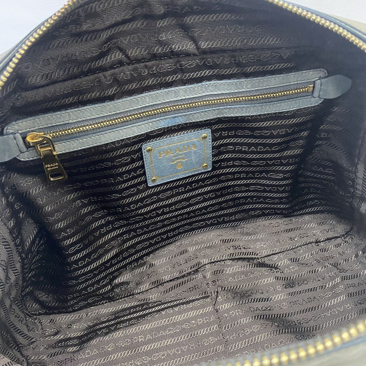 Prada ‼️LASTDROP‼️ PRADA GREY VITELLO SHINE BOULETTO BAG 2 WAY Size ONE SIZE - 14 Thumbnail
