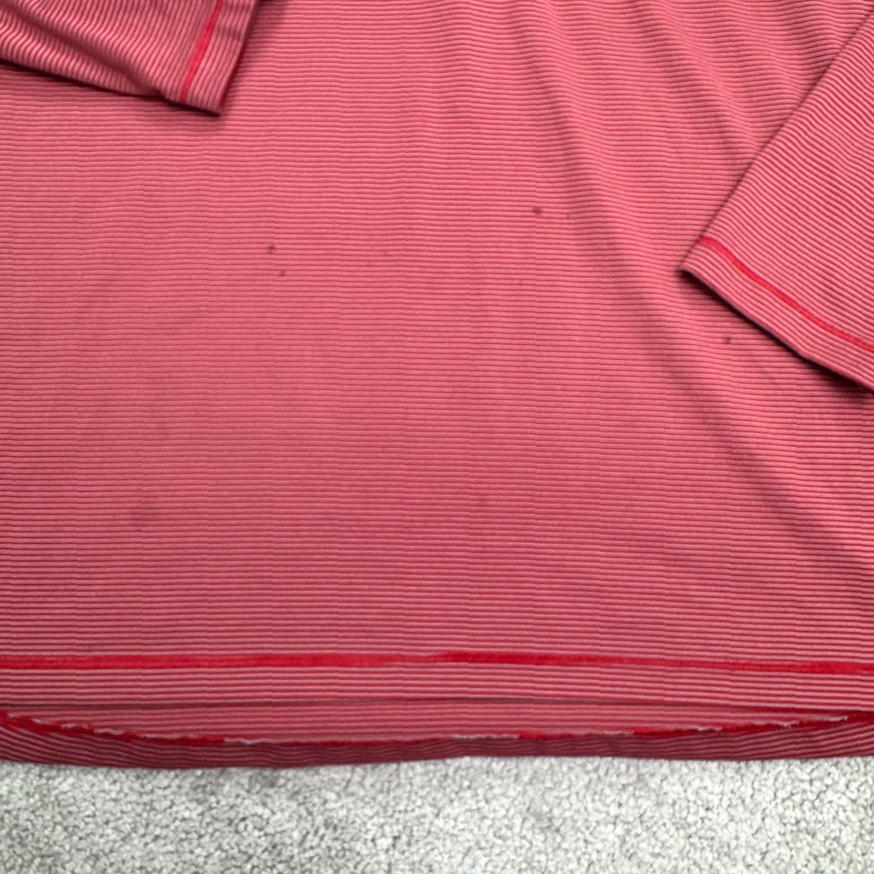 Under Armour Under Armour HeatGear Jacket Shirt Mens L Red Striped 1/4 Zip Loose Fit All Seasons Breathable Mid-Length CrossFit Hiking Sports Athleisure Size US L / EU 52-54 / 3 - 7 Thumbnail