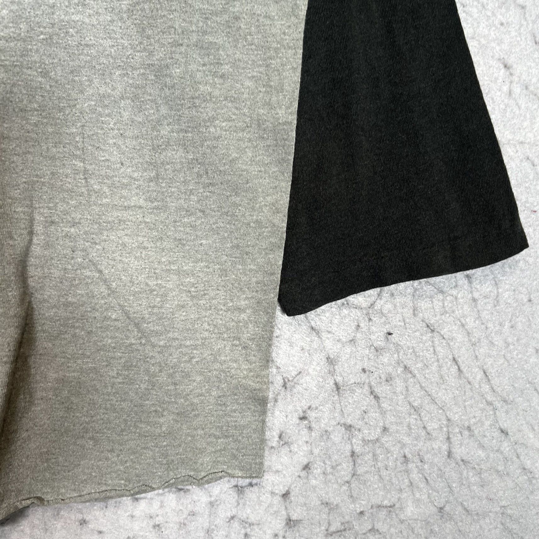 Vintage VINTAGE The Degarmo & Key Band Gray 3/4 Sleeve T-Shirt Adult Large Mens Size US L / EU 52-54 / 3 - 7 Thumbnail