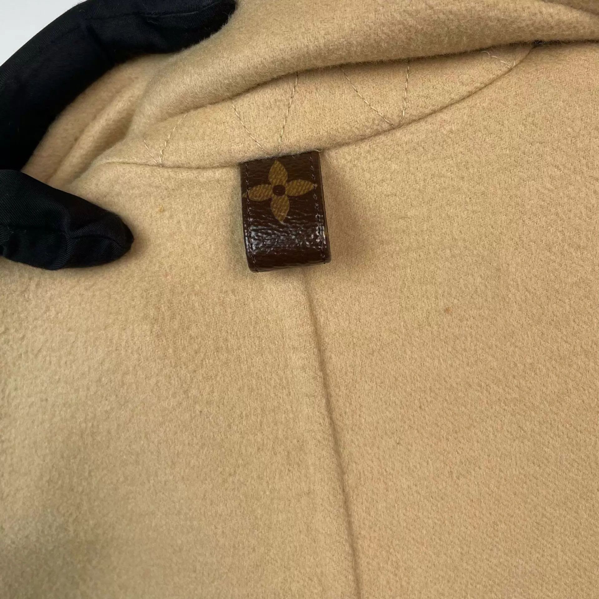 Louis Vuitton LV Beige Long Cashmere Coat 34 Size XS / US 0-2 / IT 36-38 - 4 Thumbnail