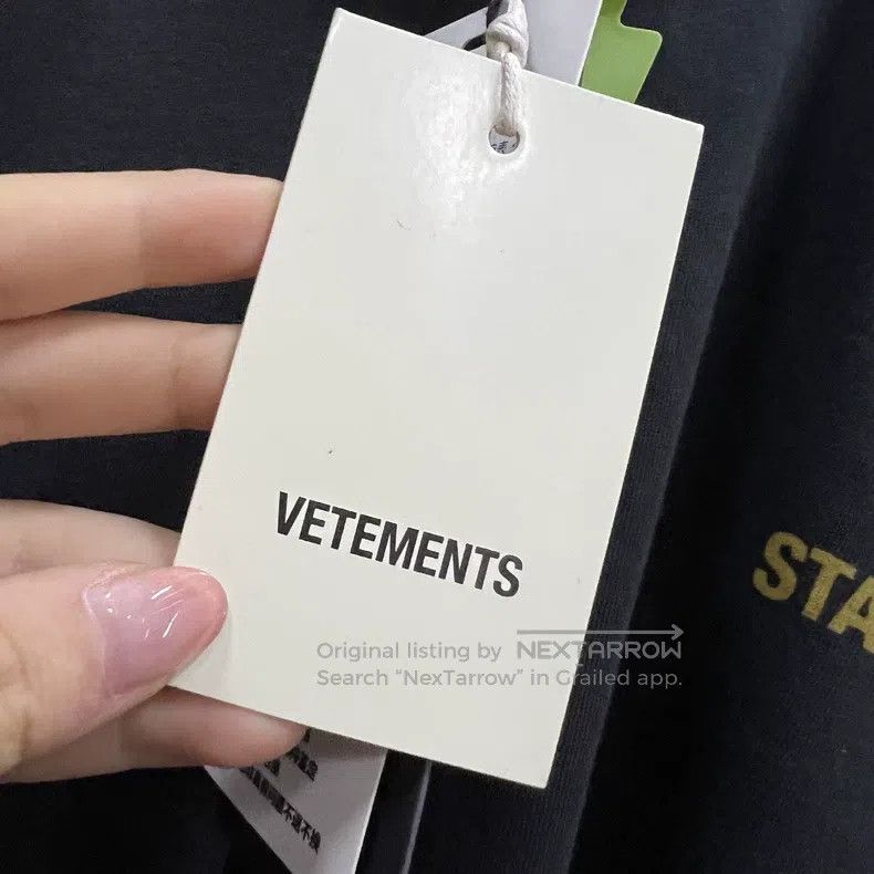 Vetements VETEMENTS Black Printed Logo Short Sleeve Size US XS / EU 42 / 0 - 5 Thumbnail