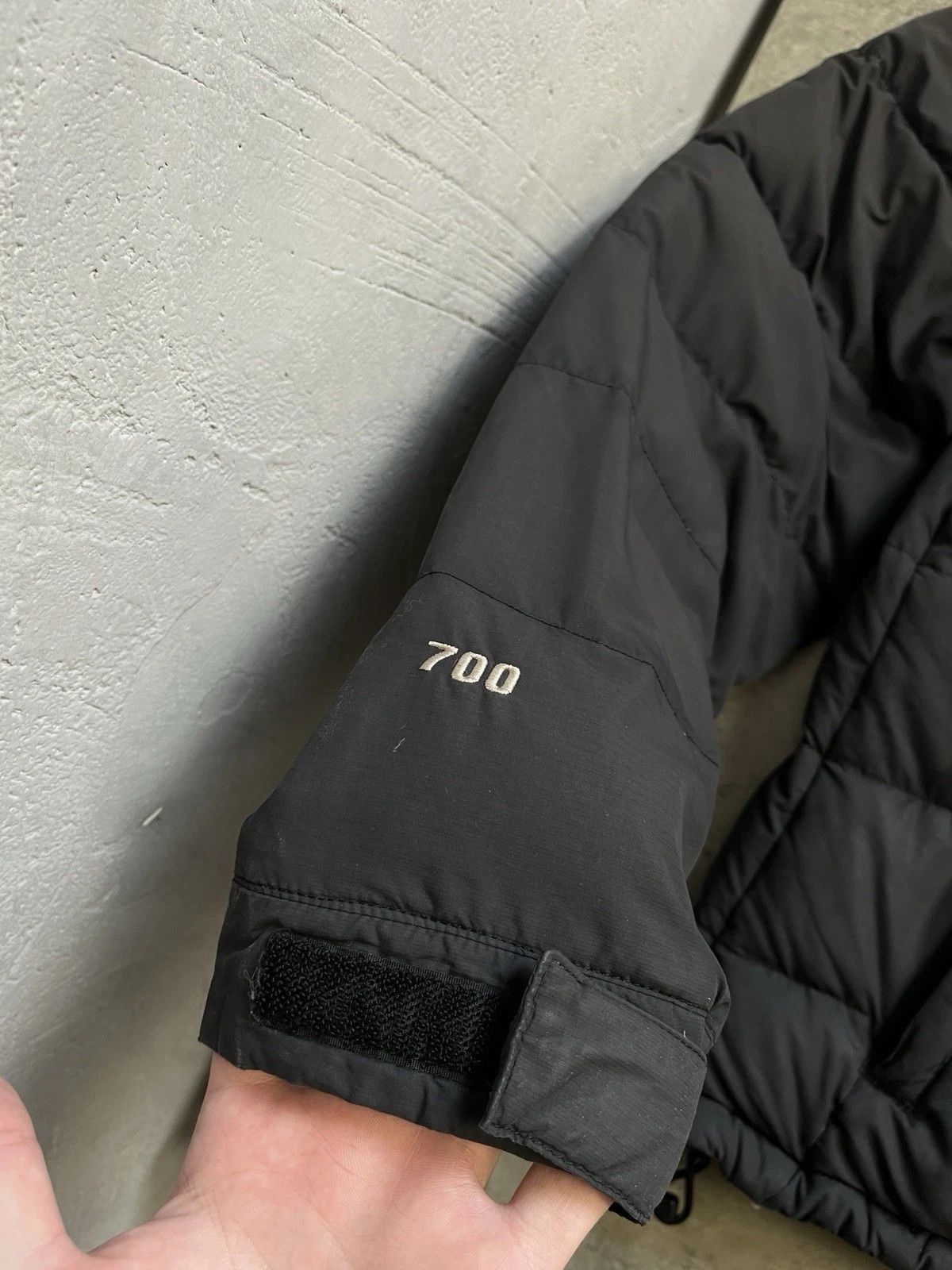 The North Face The North Face Gray Nuptse 700 Gorpcore Puffer Size M / US 6-8 / IT 42-44 - 14 Thumbnail