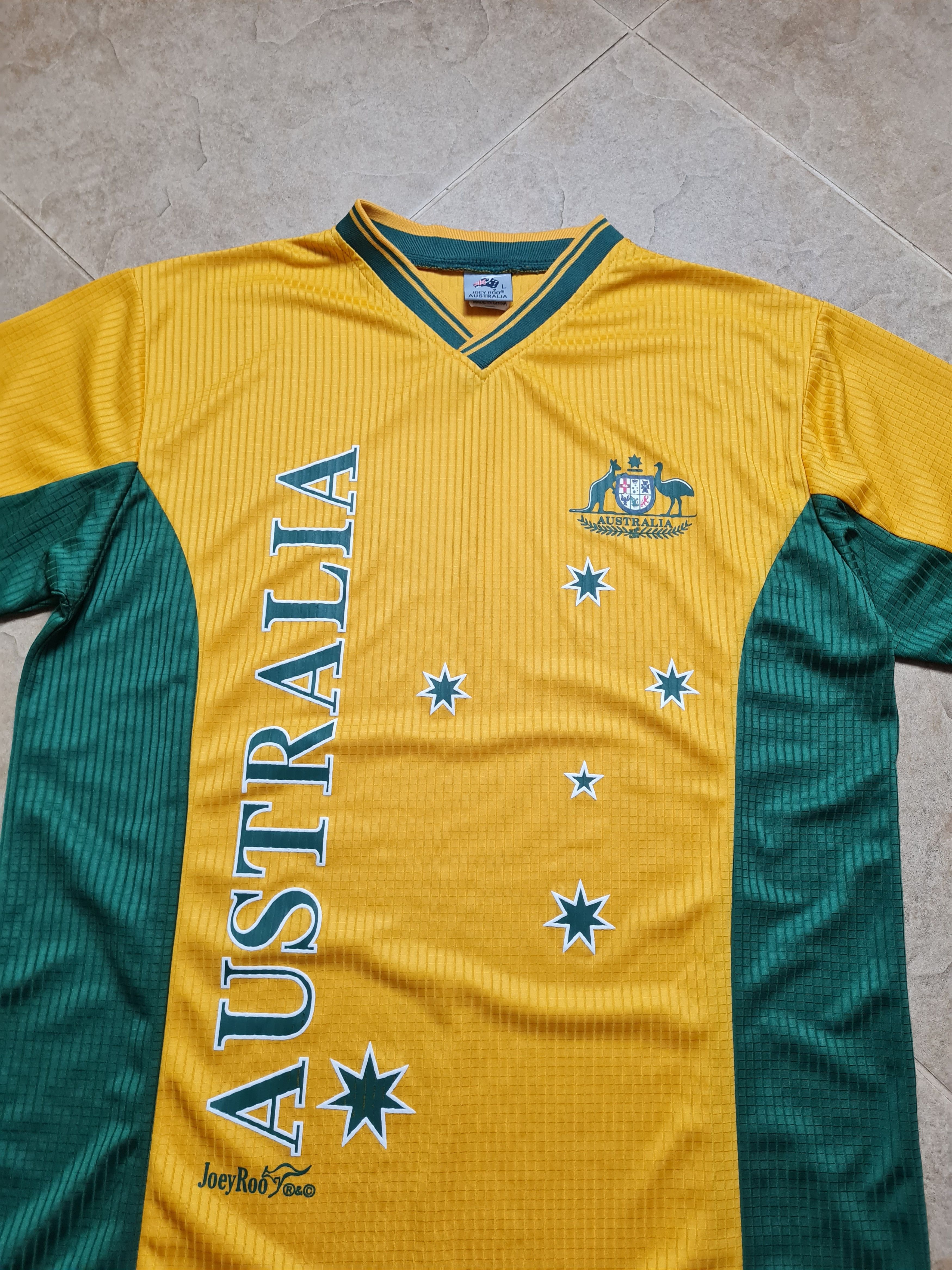 Other Jersey Australia National Football Mens Soccer Team Size L Size US L / EU 52-54 / 3 - 15 Thumbnail