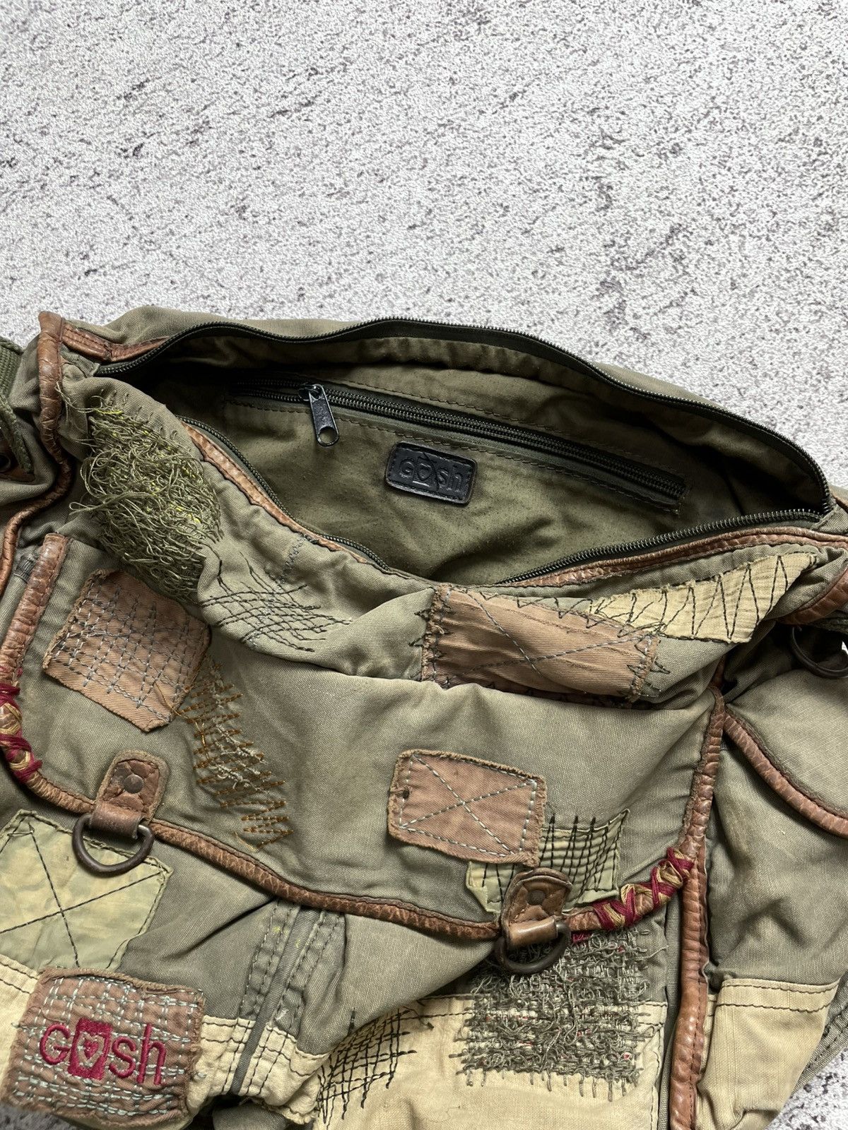 Kapital 2000s Gosh Military Patchwork Sashiko Sling Bag Kapital Styl Size ONE SIZE - 9 Thumbnail