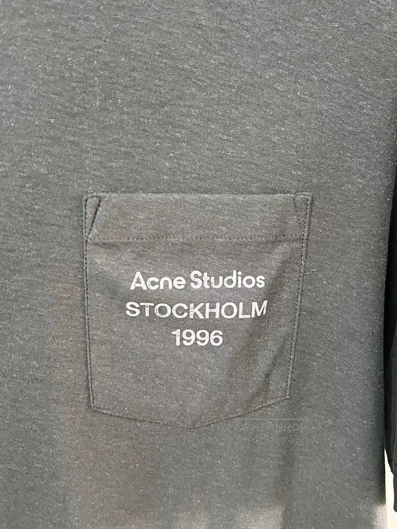 Acne Studios Acne Studios Pocket Logo Short Sleeve Size US L / EU 52-54 / 3 - 3 Thumbnail