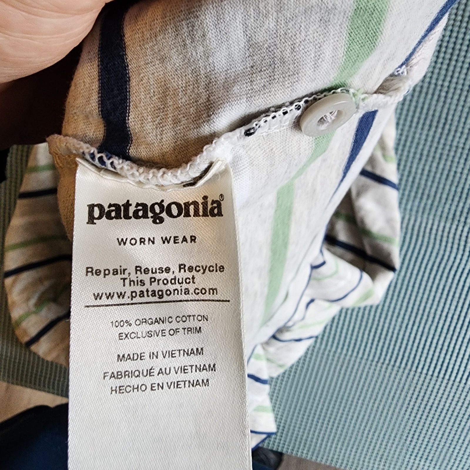 Patagonia Patagonia Men's M Polo Shirt 100% Organic Cotton Striped Size US M / EU 48-50 / 2 - 5 Thumbnail