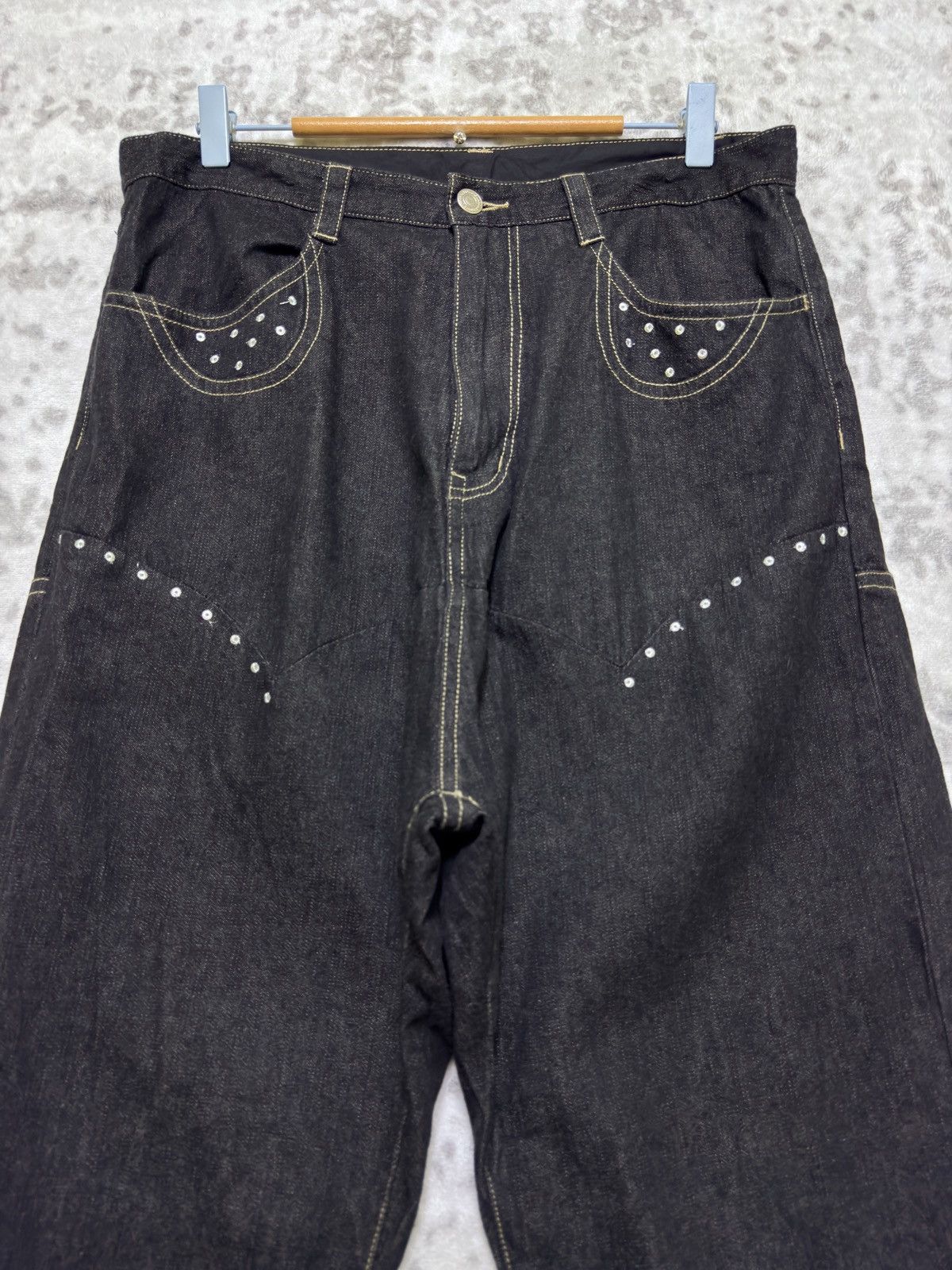 Japanese Brand Vintage Crotch Pant Kawa Okada Buckle back Embroidered Denim Size US 31 - 3 Thumbnail