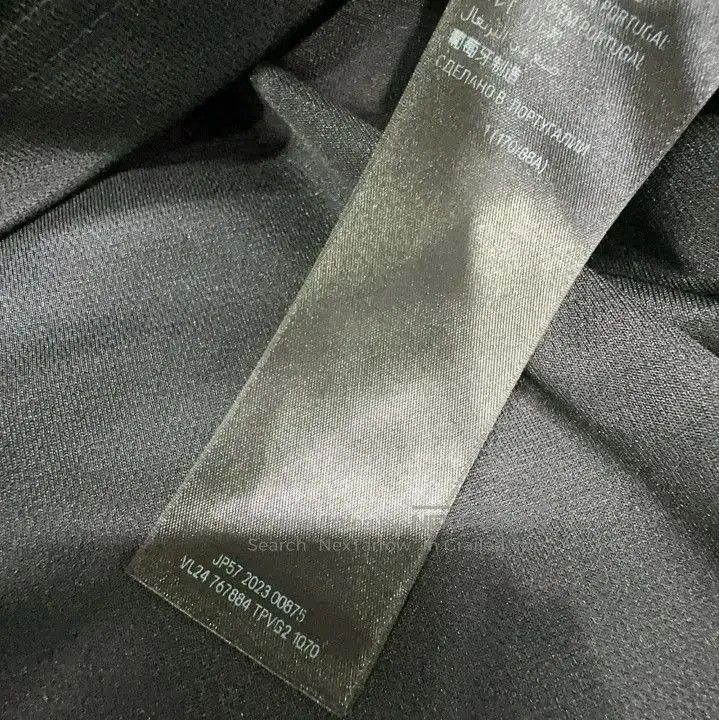 Balenciaga Balenciaga Logo Short-Sleeve Casual Football Shirt. Size US M / EU 48-50 / 2 - 2 Thumbnail