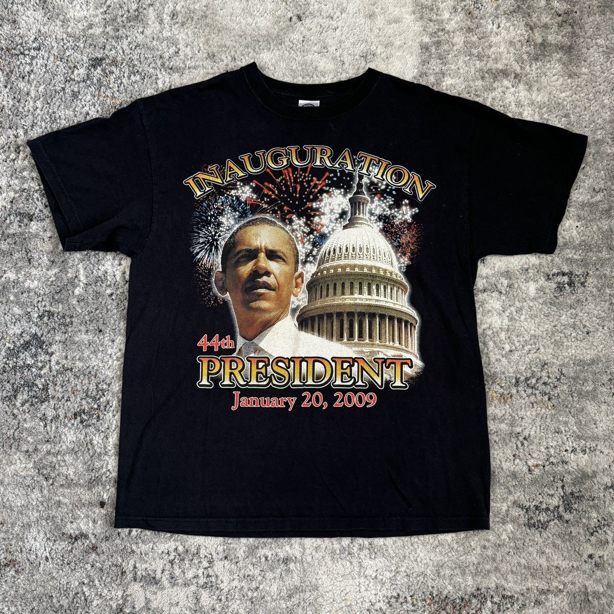 Vintage Vintage y2k Obama t shirt Size US L / EU 52-54 / 3 - 1 Thumbnail