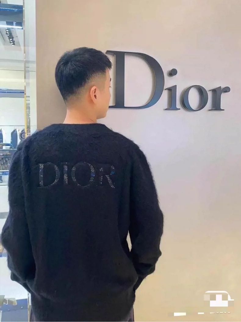 Dior Dior Mahai Wool Galaxy Embroidered Cardigan jacket 2504-Nex Size US M / EU 48-50 / 2 - 9 Thumbnail