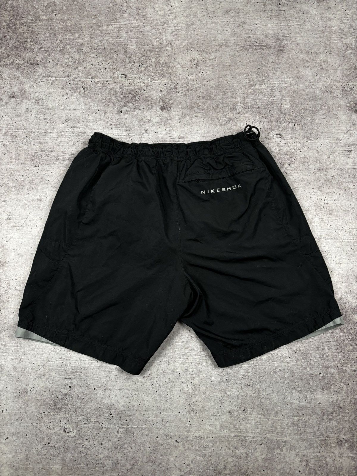 Nike Nike Shox vintage shorts size L Size US 34 / EU 50 - 6 Thumbnail