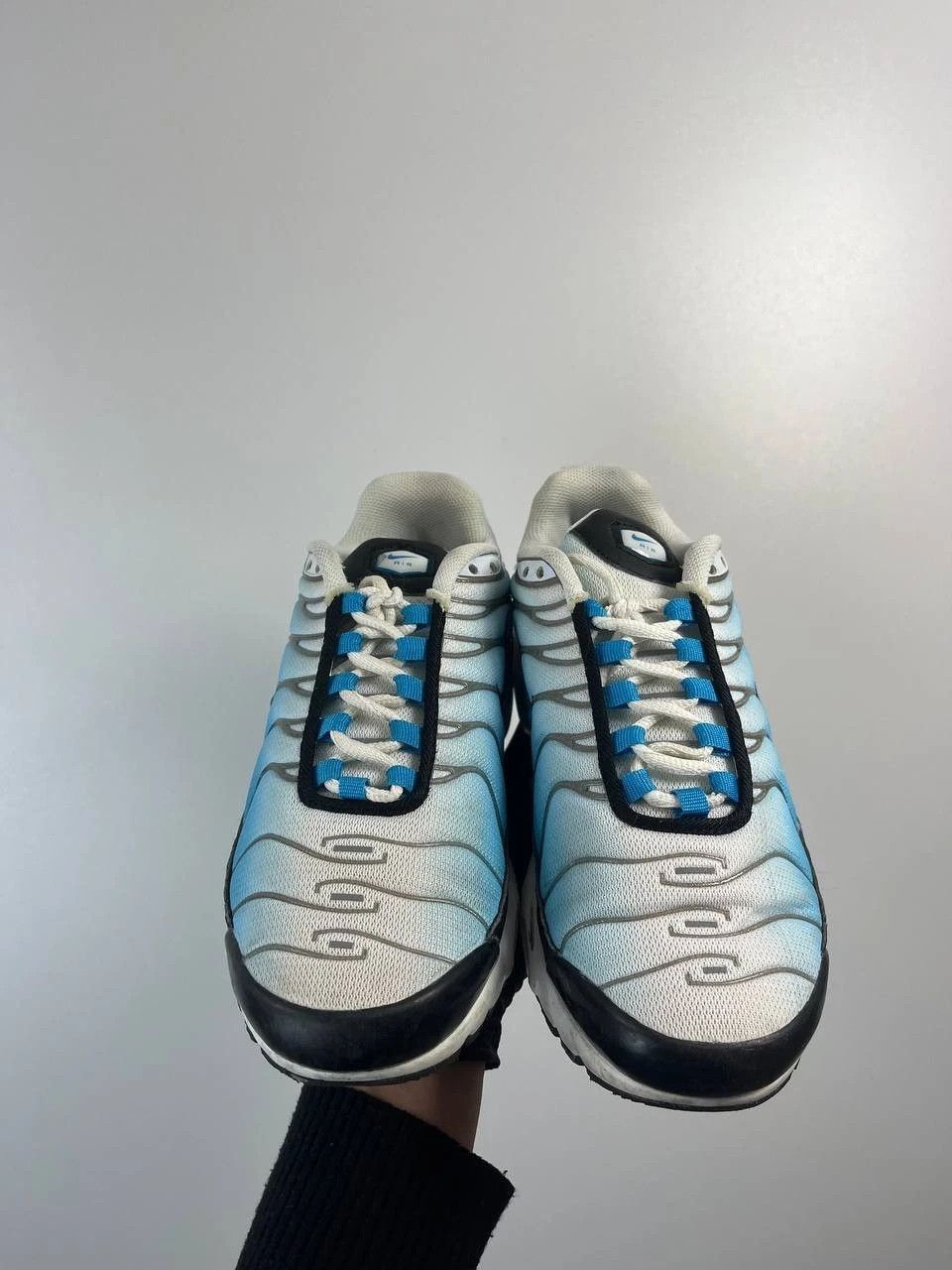 Nike Nike Air Max Plus TN SE FD9767-100 White Blue Gradient Sz 39 Size US 8 / IT 38 - 2 Thumbnail