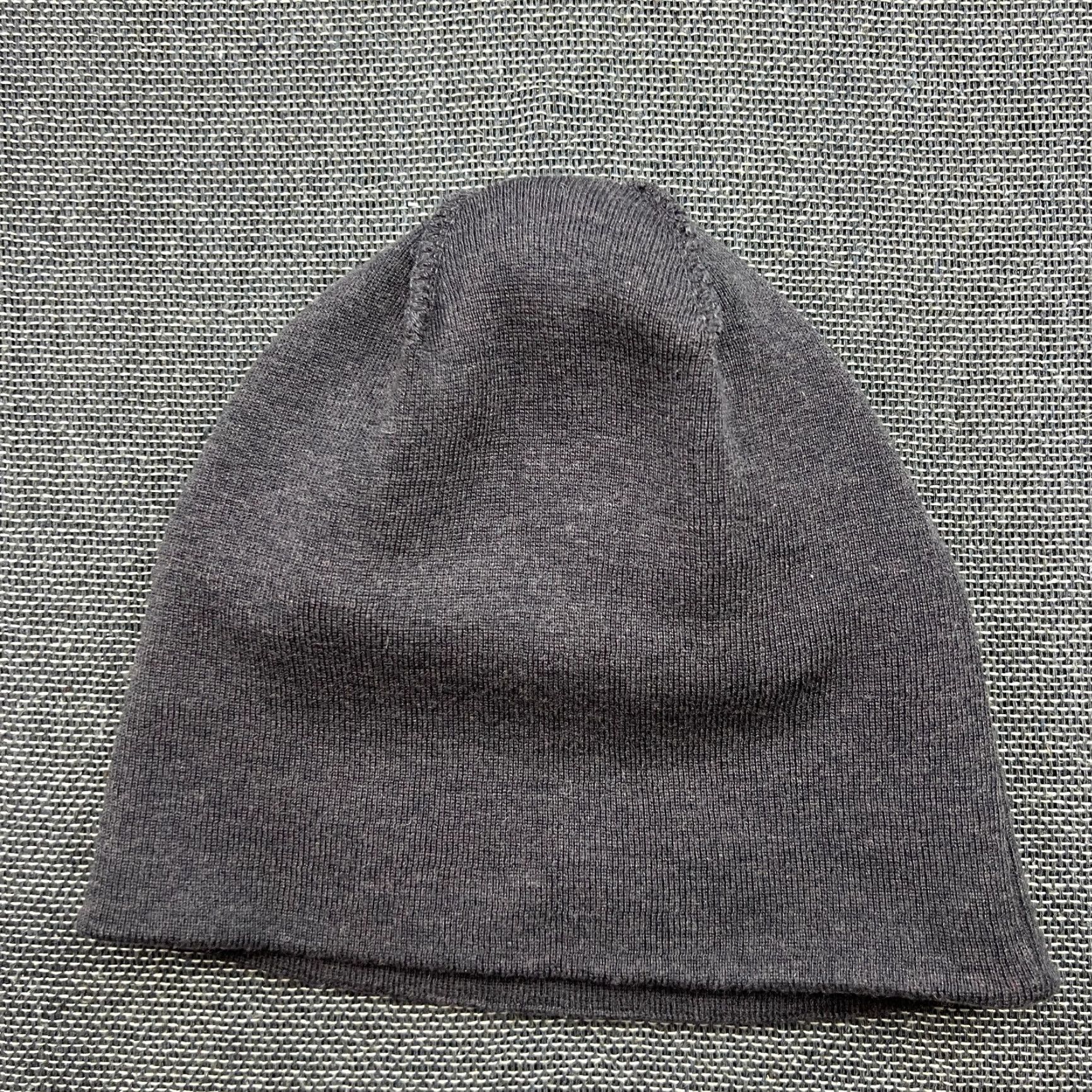 Vintage Bjorn Daehlie Ski Cap Beanie Hat One Size Biathlon Cross Country Wool Blend Gray Mens Beanie Size ONE SIZE - 2 Thumbnail