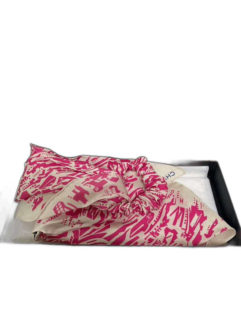 Chanel Chanel Two-in-One Ribbon Hair Scrunchie Size ONE SIZE - 1 Thumbnail