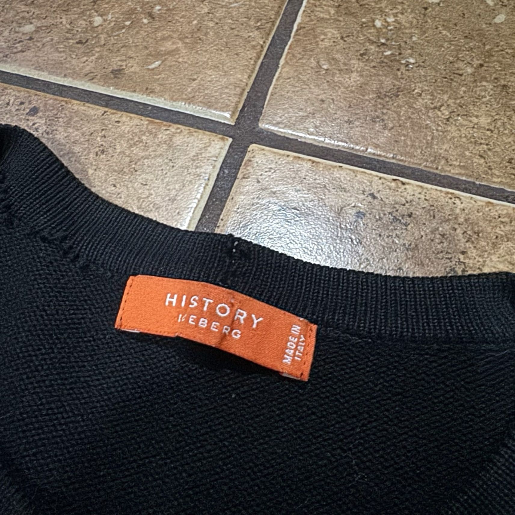 Vintage VTG History Iceberg Mickey Sweater Adult M Cotton Black Knit Mens Size US M / EU 48-50 / 2 - 3 Thumbnail