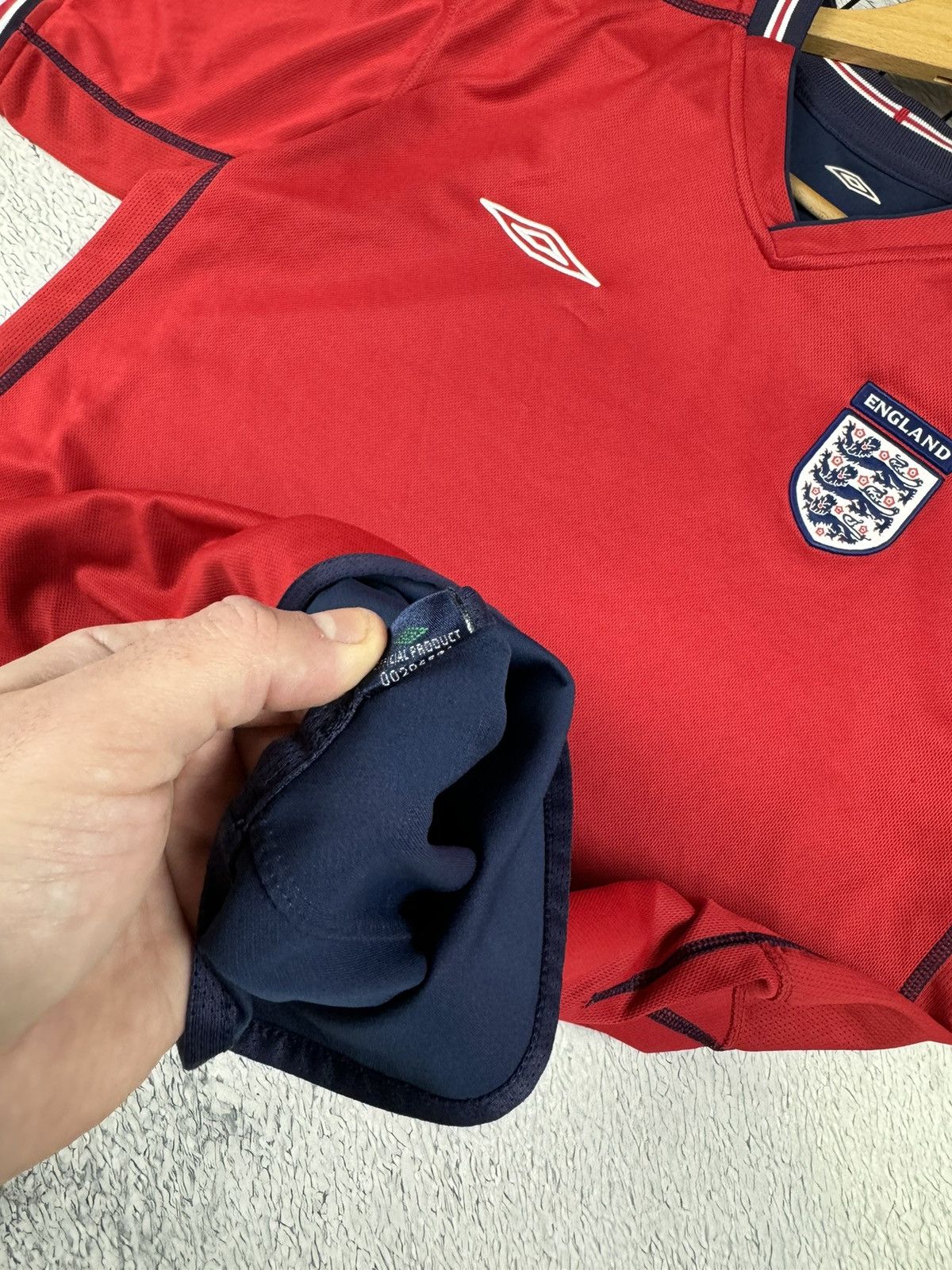 Umbro England National Team 2002 Away Umbro Soccer Jersey Blokcore Size US XL / EU 56 / 4 - 9 Thumbnail