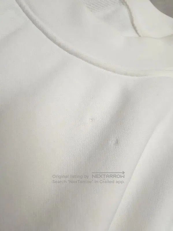 Burberry Burberry Women's Cropped Long Sleeve Sweatshirt. Size M / US 6-8 / IT 42-44 - 6 Thumbnail